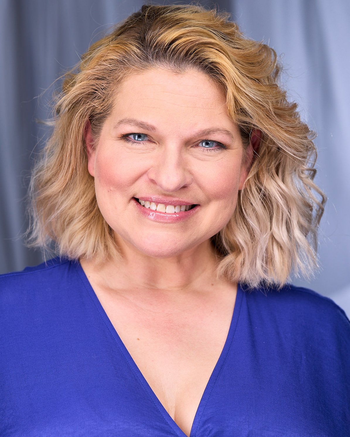 Rhonda-Lynn-HS-Main-Gary-Barragan-Photography.jpg