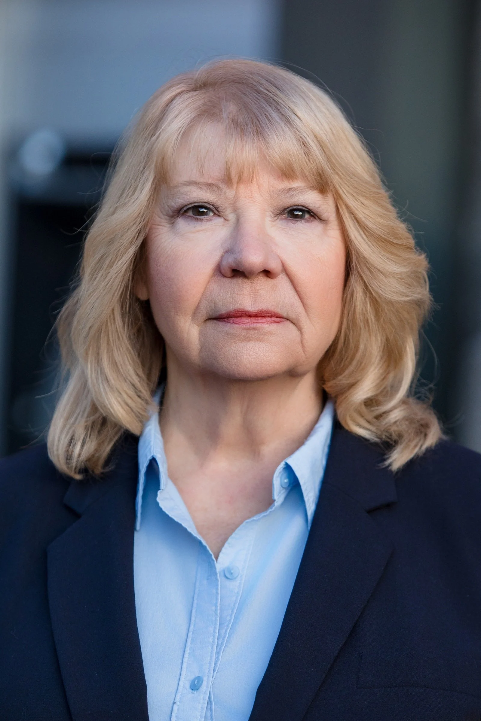 027-ann-headshot-session-20251010-2400.jpg