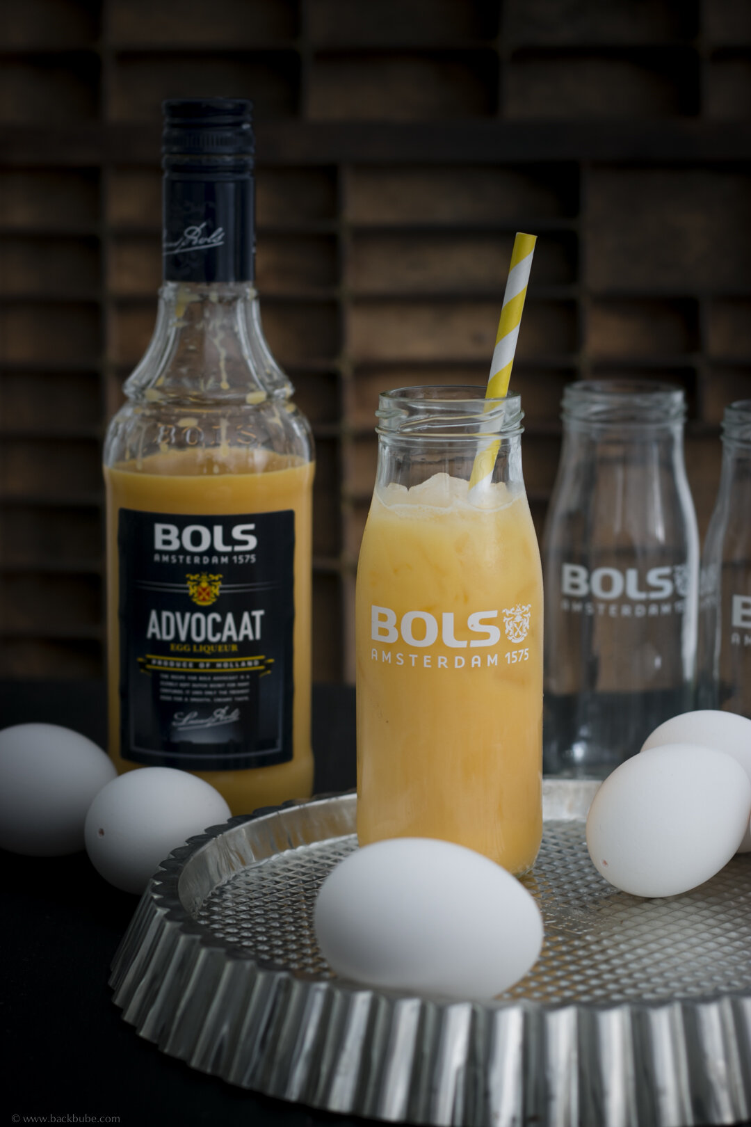 Der Sommerdrink 2016 - BOLS Maracuja Flip - Eierlikör trifft auf Maracuja  {Reklame} — Backbube