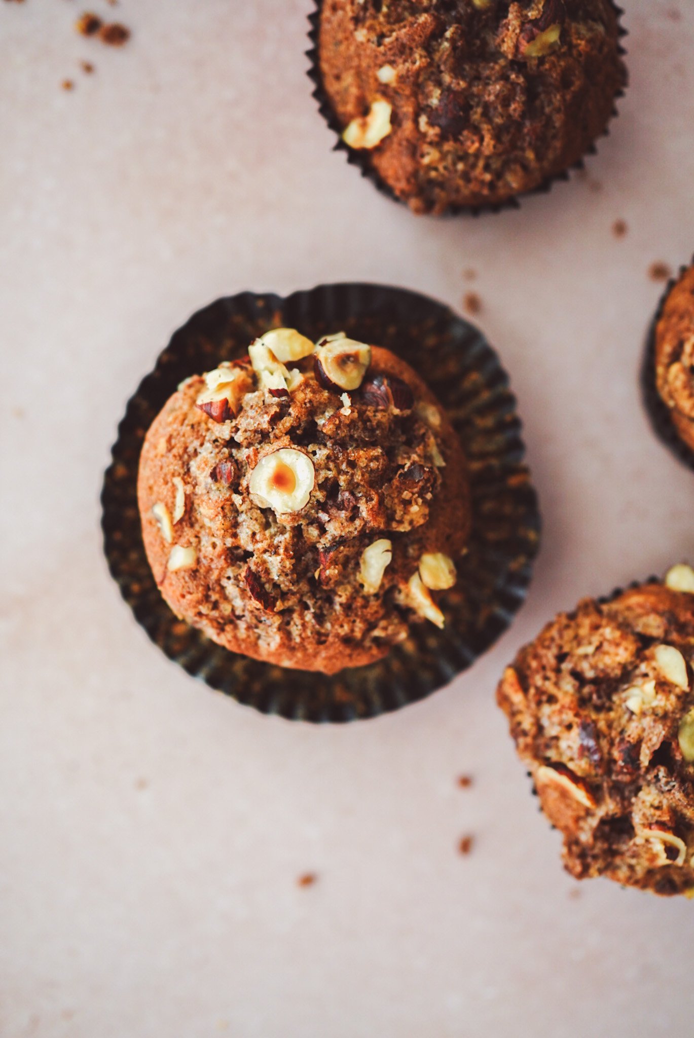 Haselnuss Muffins mit Streuseln — Backbube