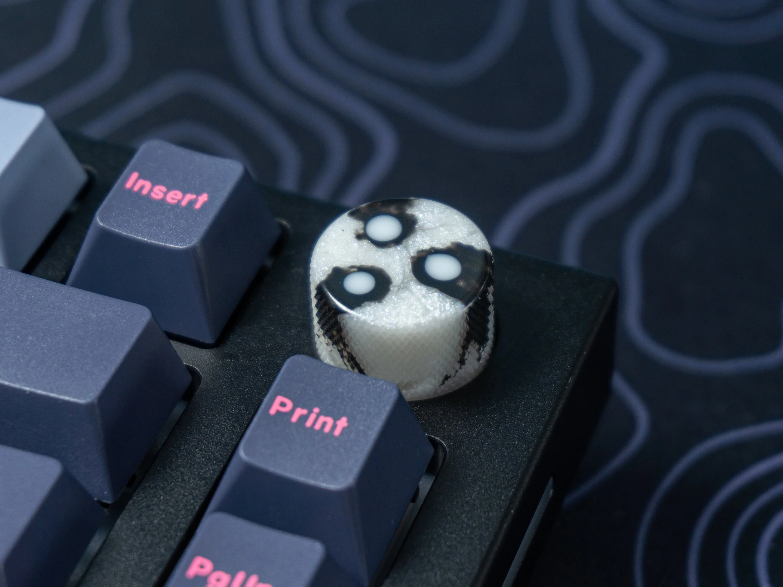 Small Knurled Artisan Resin Knob (19.05mm/0.75in Diameter)