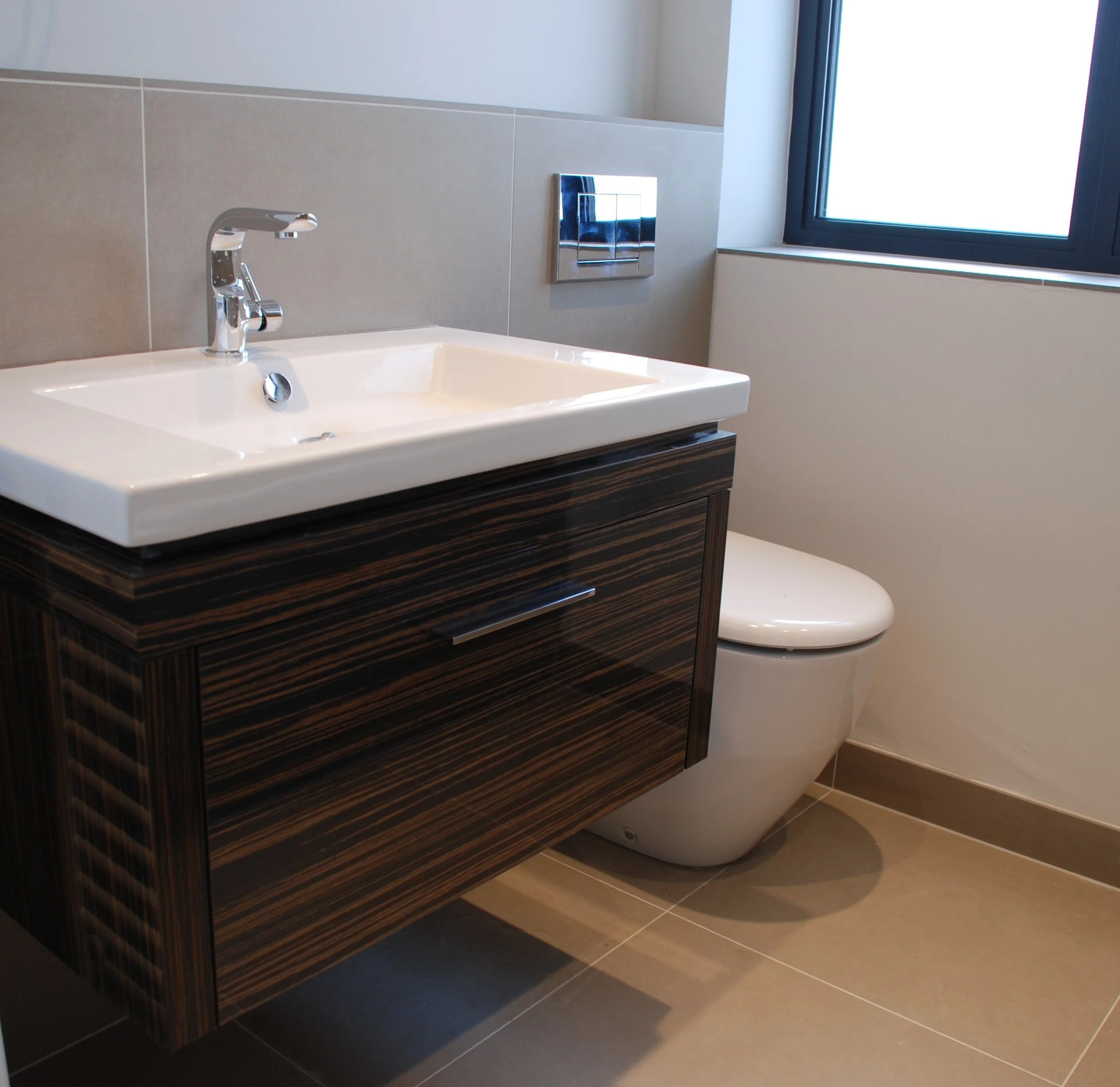 family bathroom 3 week 21.JPG