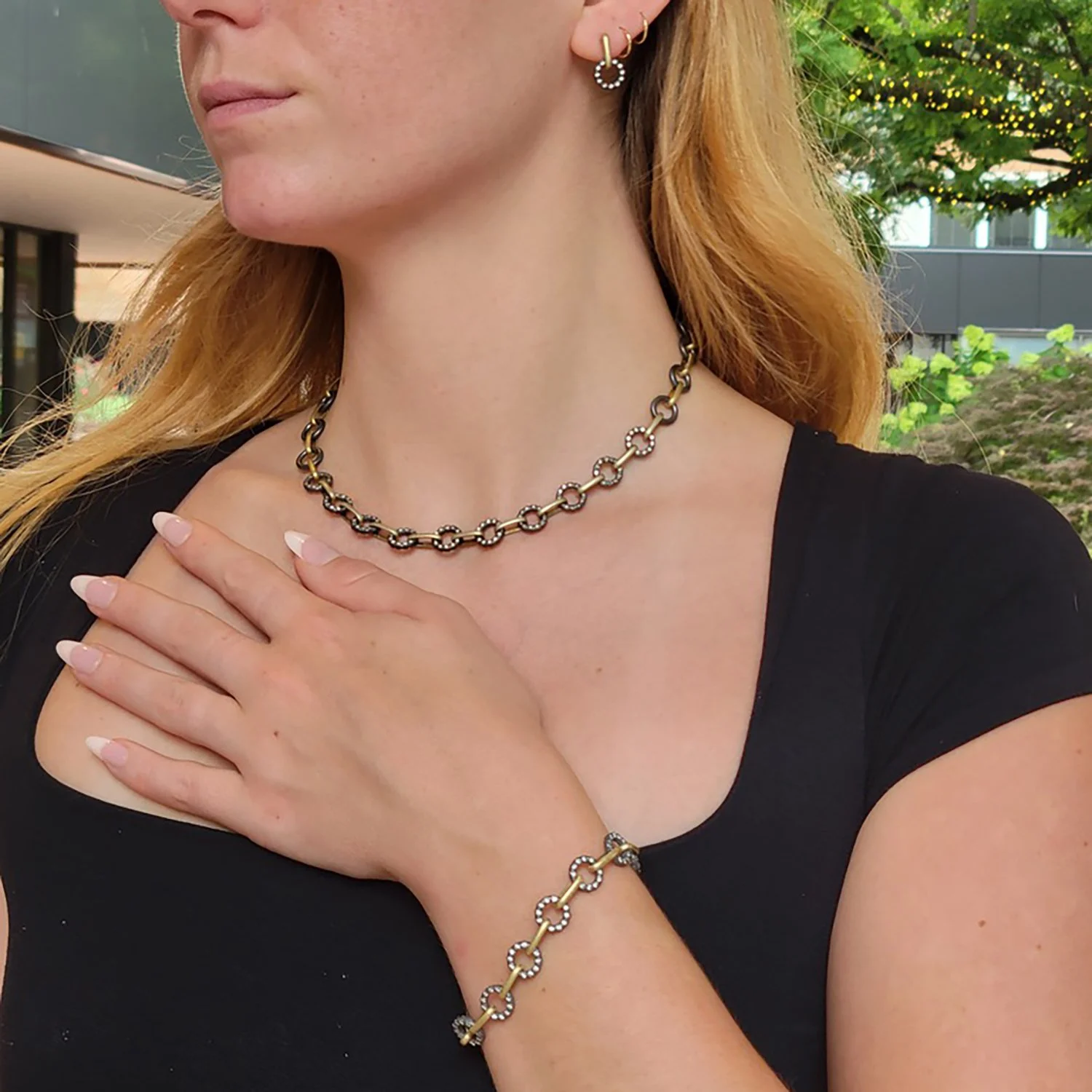 Round Oxi Pave Link and Gold Oblong Link Set, Lifestyle WEB.jpg