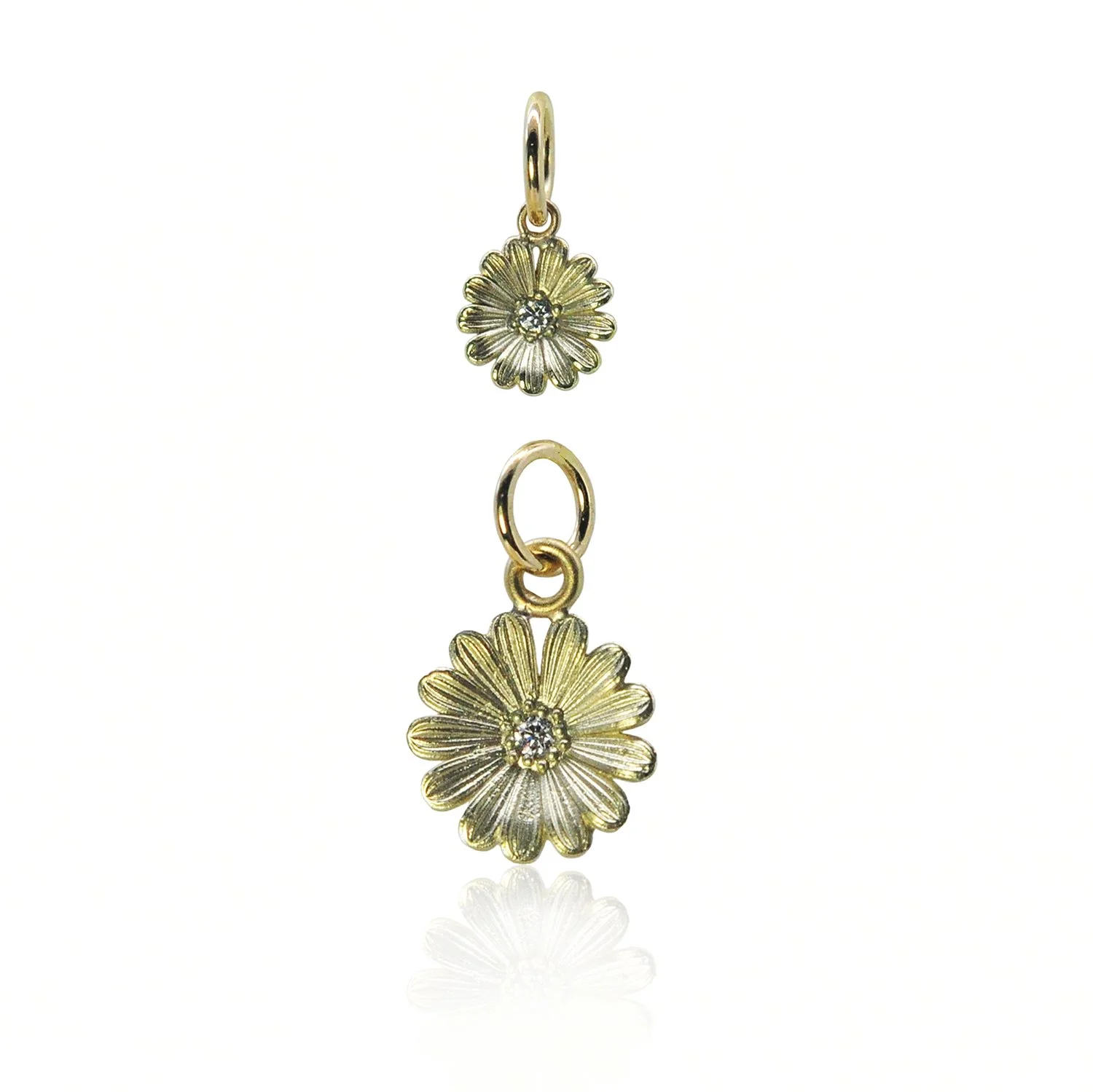 Gold and Diamond Shasta Daisy Pendant