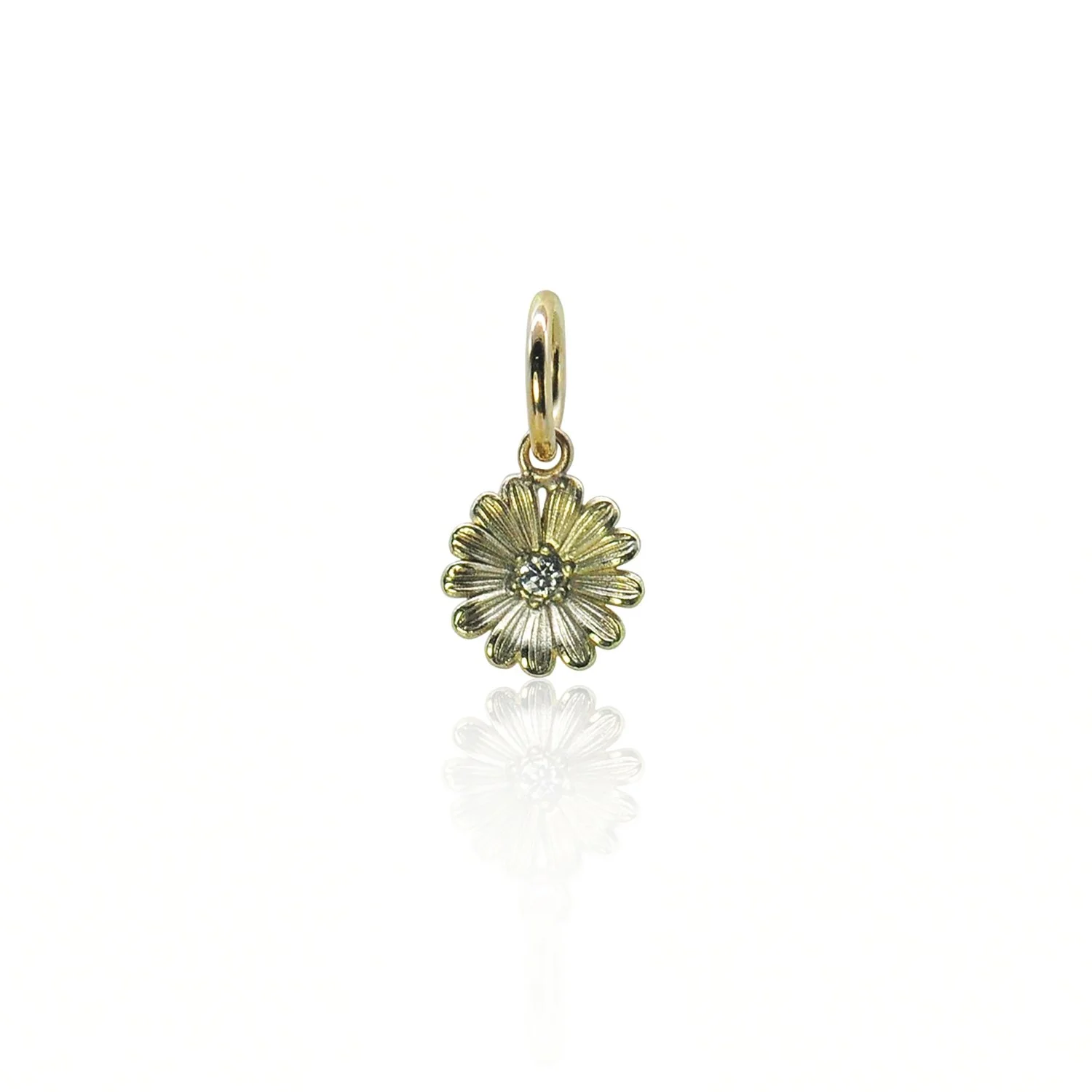 Tiny Shasta Daisy Pendant WEB.jpg