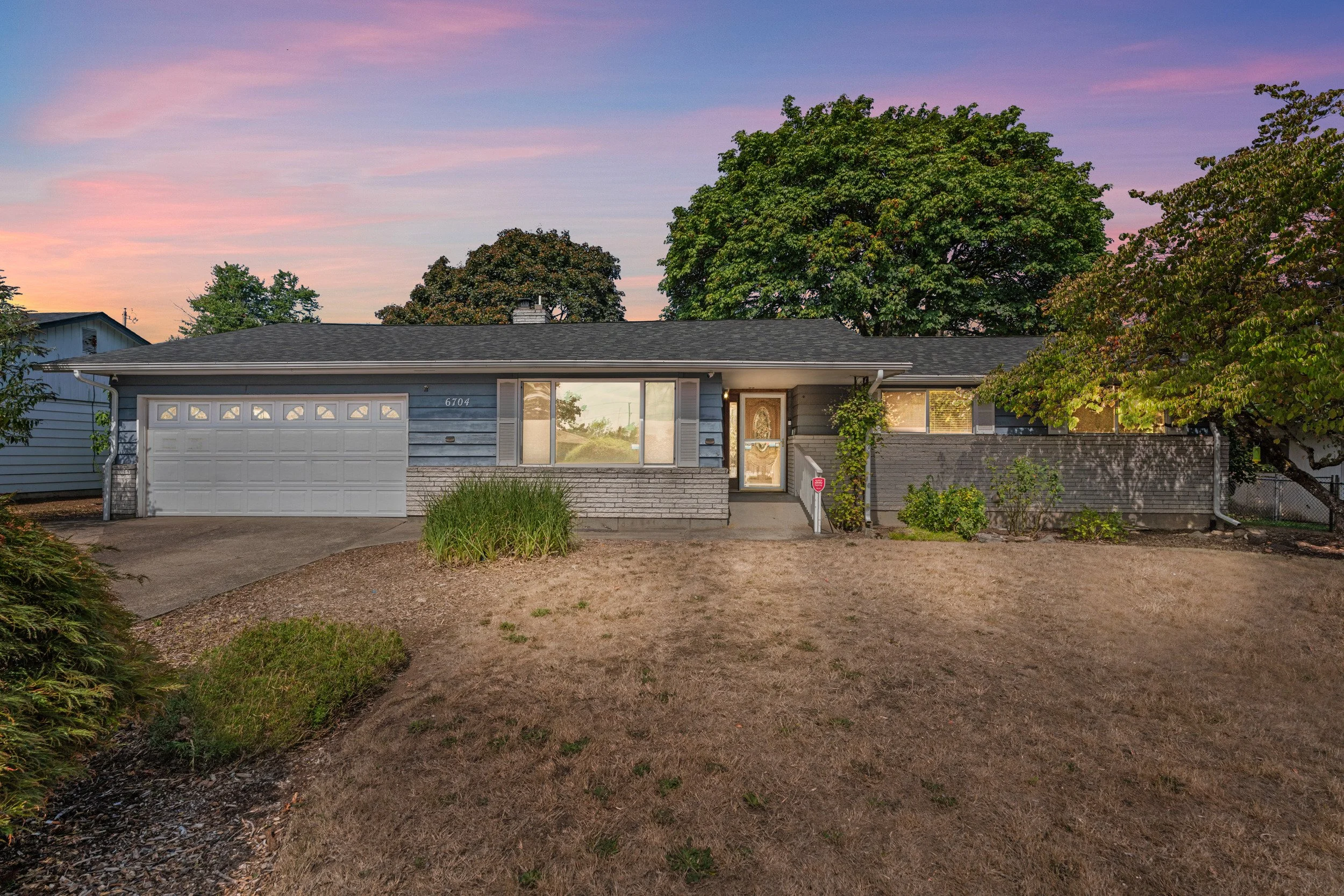 6704 kansas st, vancouver virtual twilight-2.jpg
