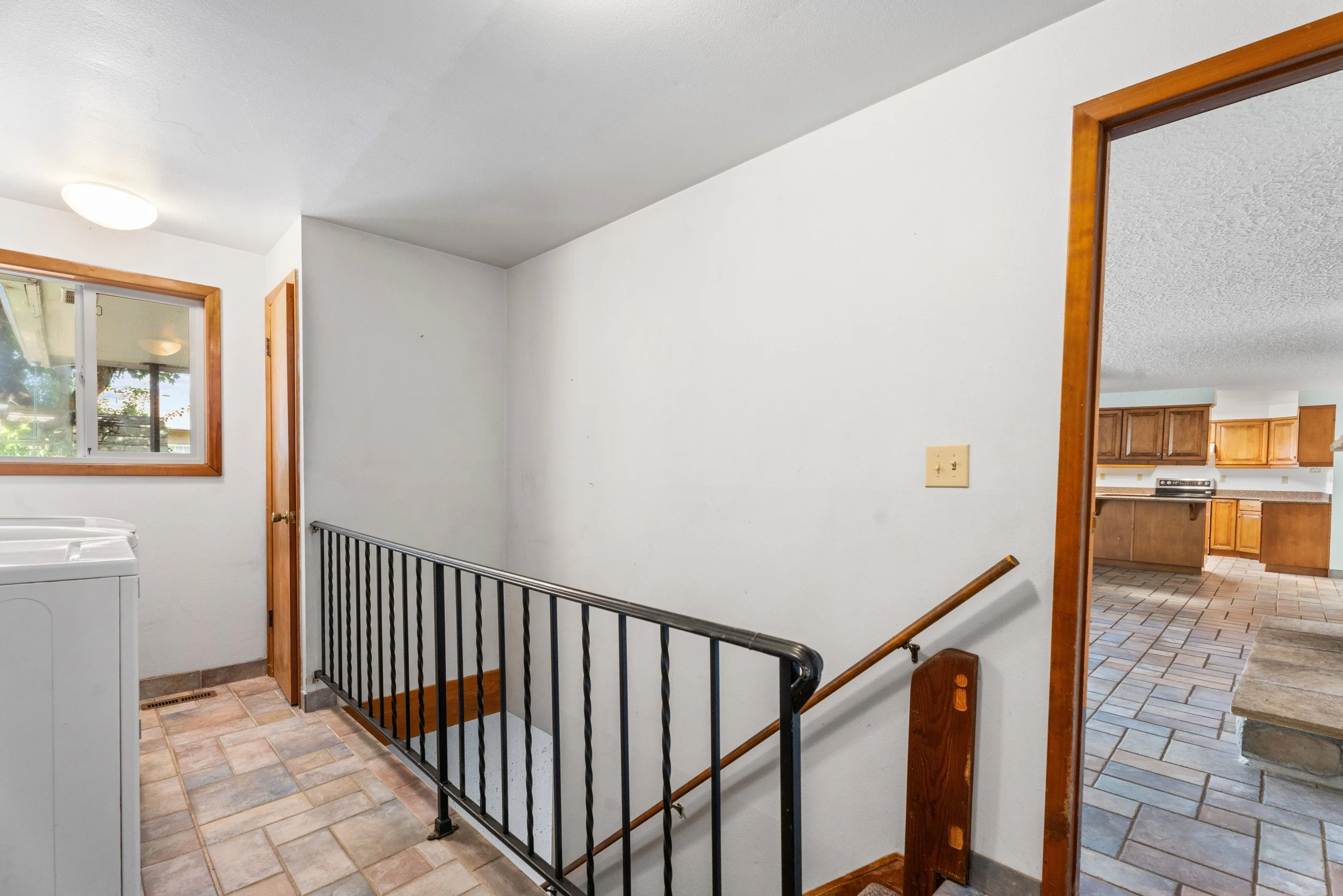 6704 kansas st, vancouver-022.jpg