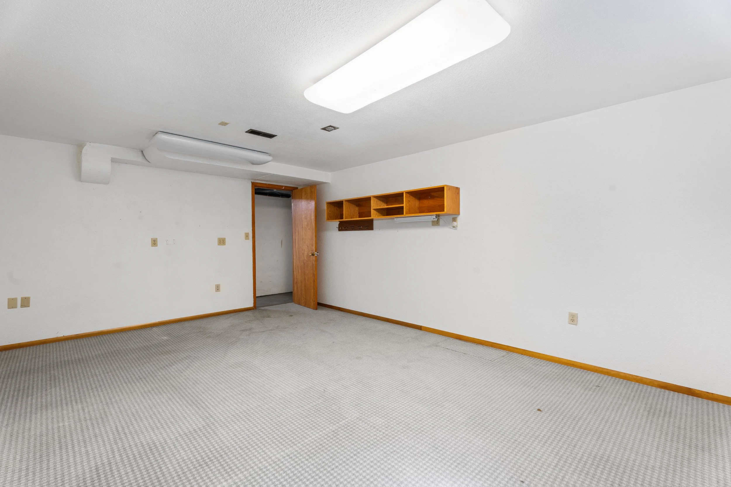 6704 kansas st, vancouver-040.jpg