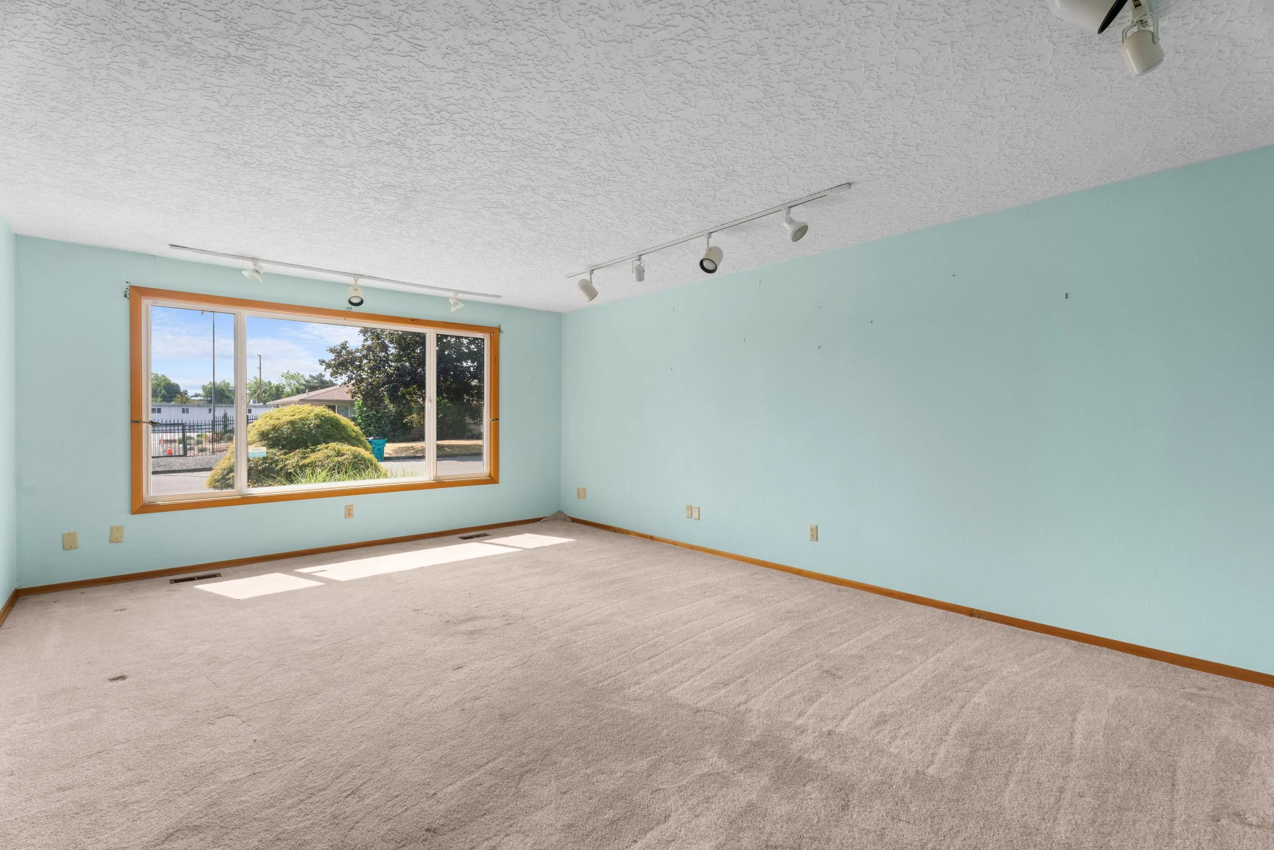 6704 kansas st, vancouver-097.jpg