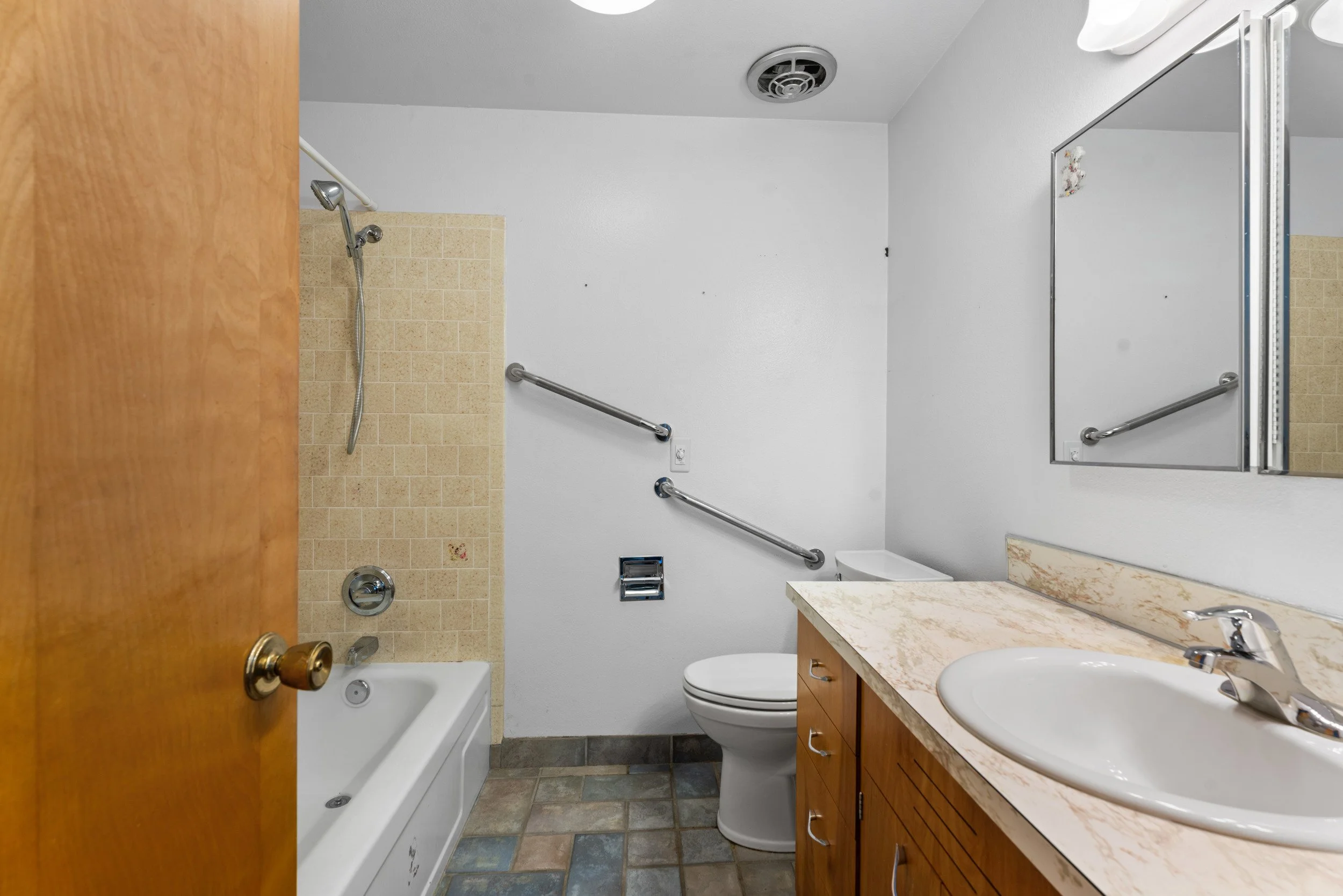 6704 kansas st, vancouver-112.jpg
