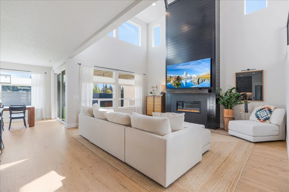 17-1156 N 44th Pl-14.jpg
