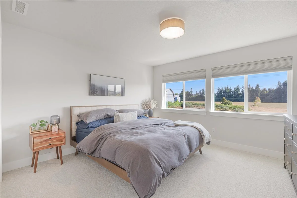 37-1156 N 44th Pl-34.jpg