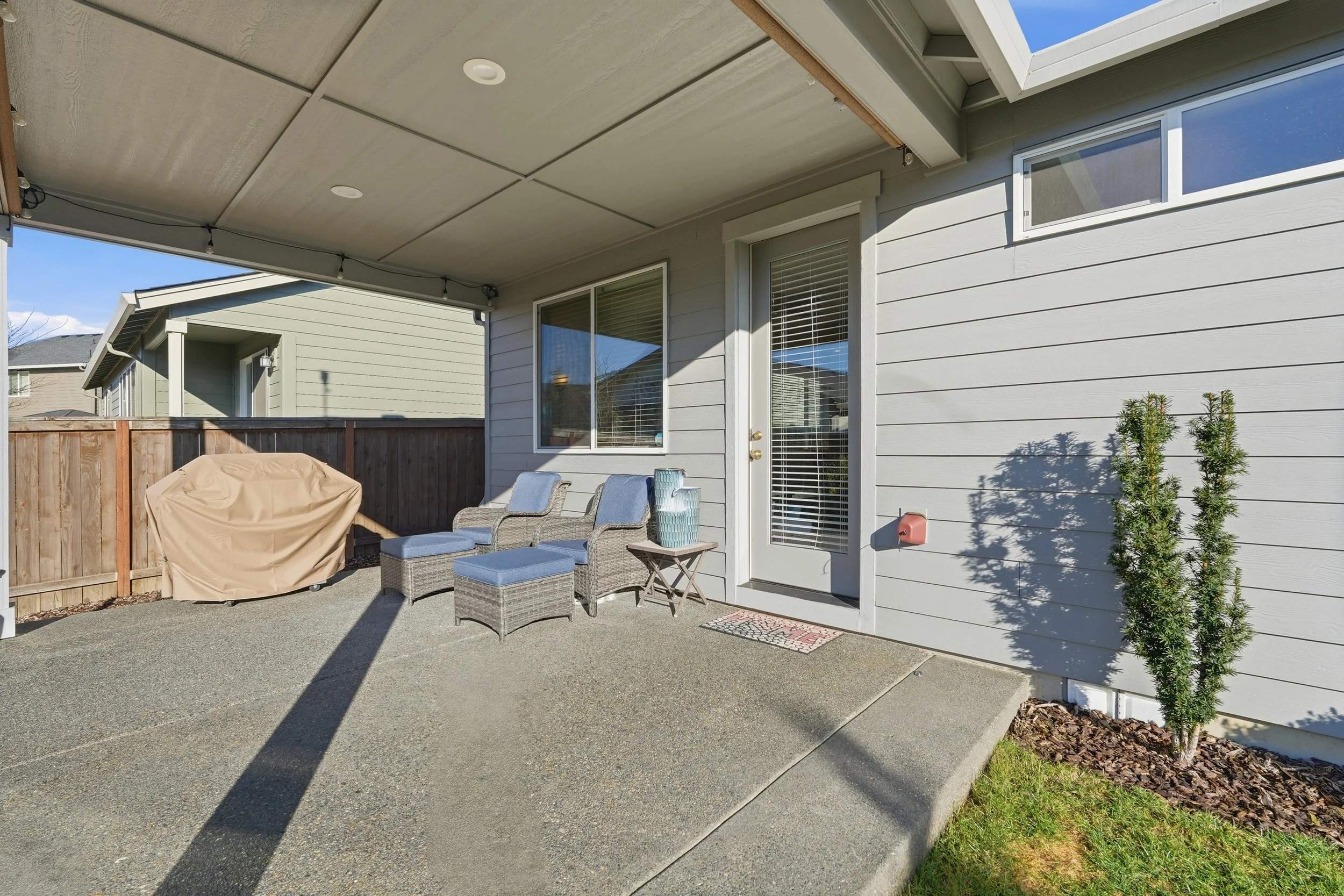 34-031_3713 S 41st Pl-154.jpg