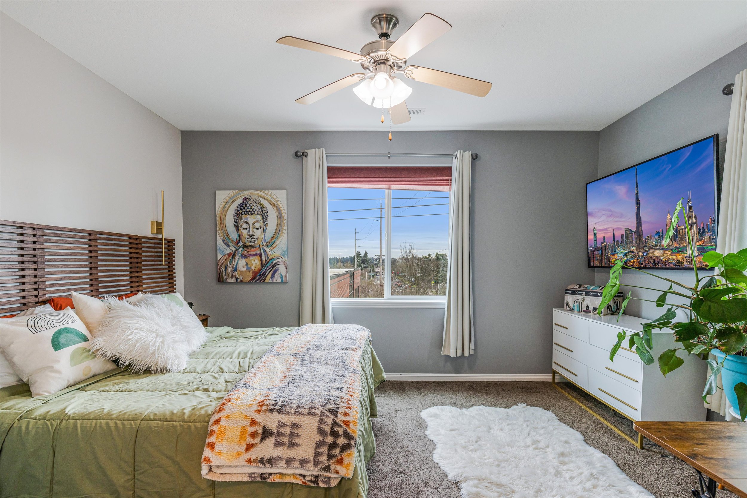 22-8201 NE 53rd Way-26.jpg