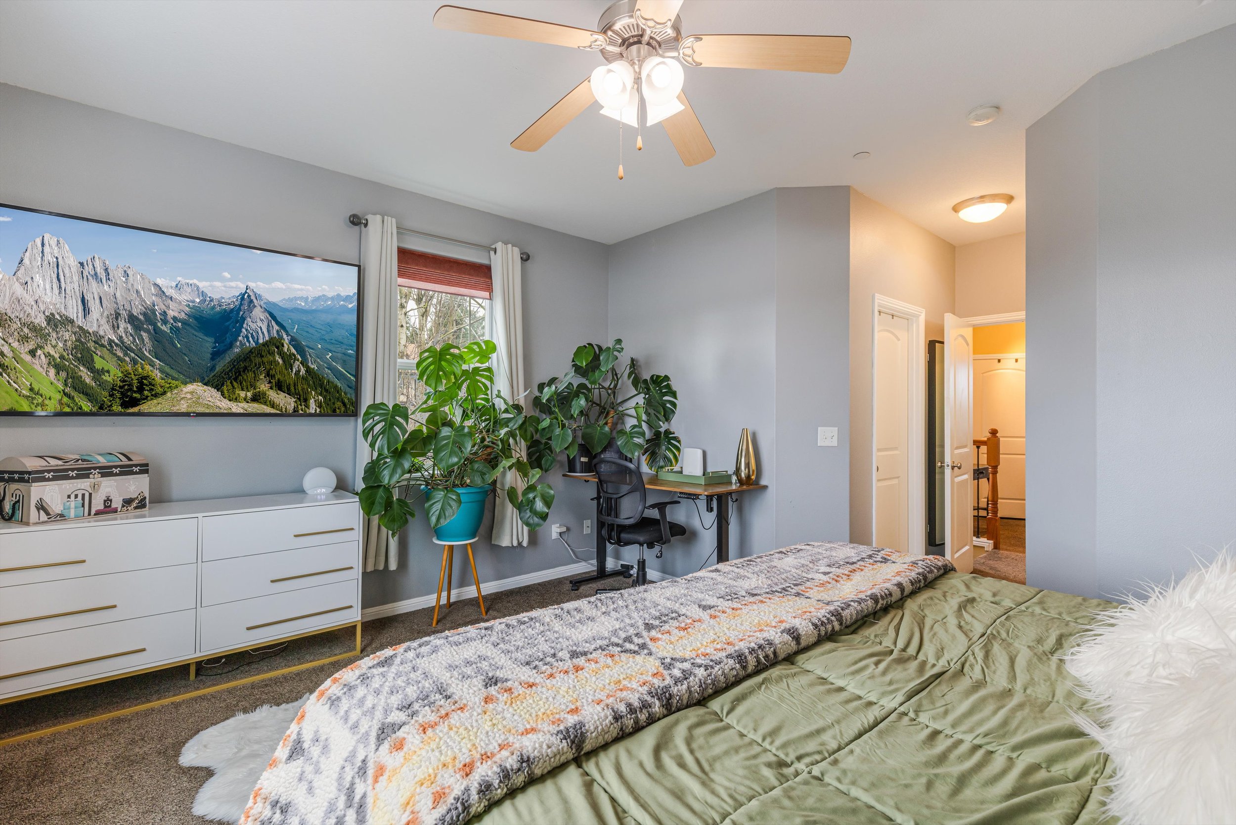 24-8201 NE 53rd Way-29.jpg