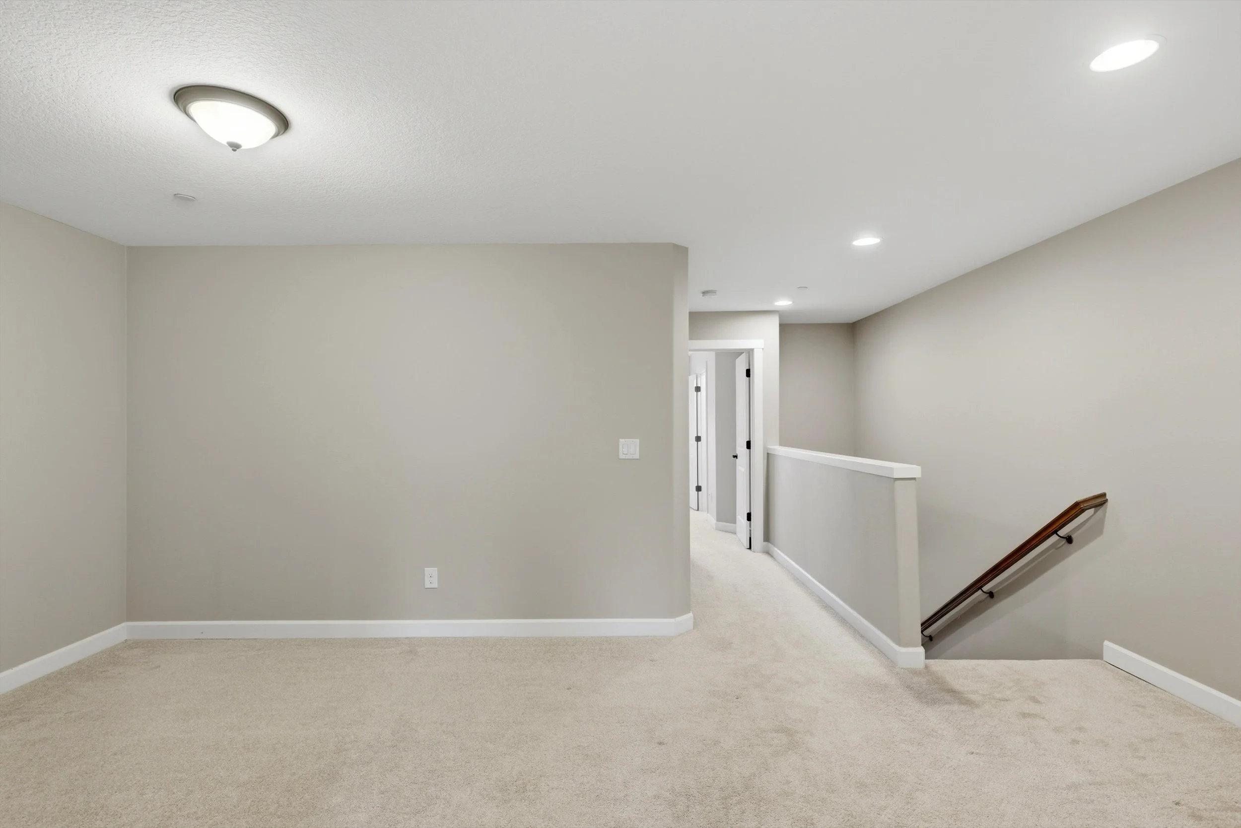 22-4307 NW Sage Loop (34).jpg