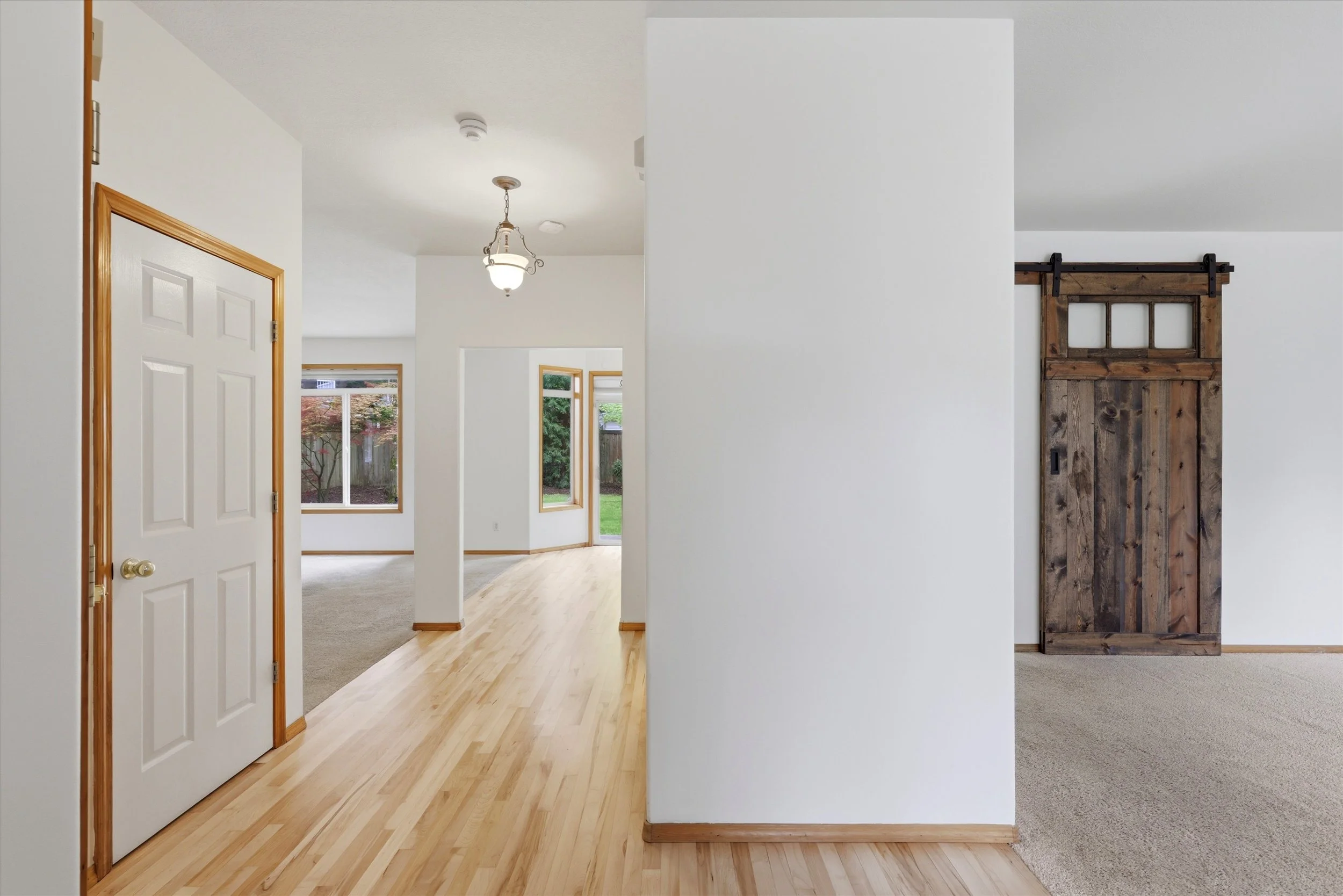 13-2985921--18211-ne-33rd-cir---chelsey-larow_013.jpg