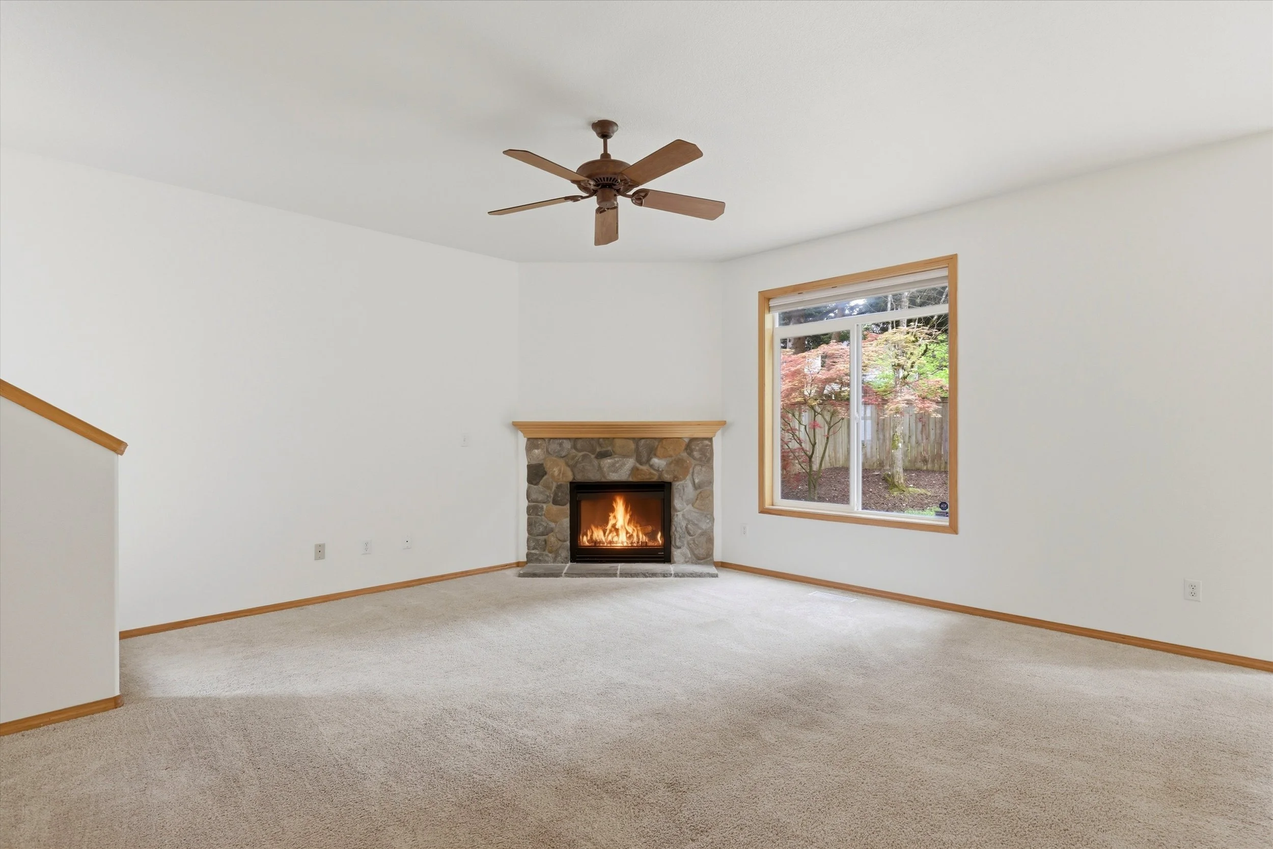 16-2985921--18211-ne-33rd-cir---chelsey-larow_016.jpg