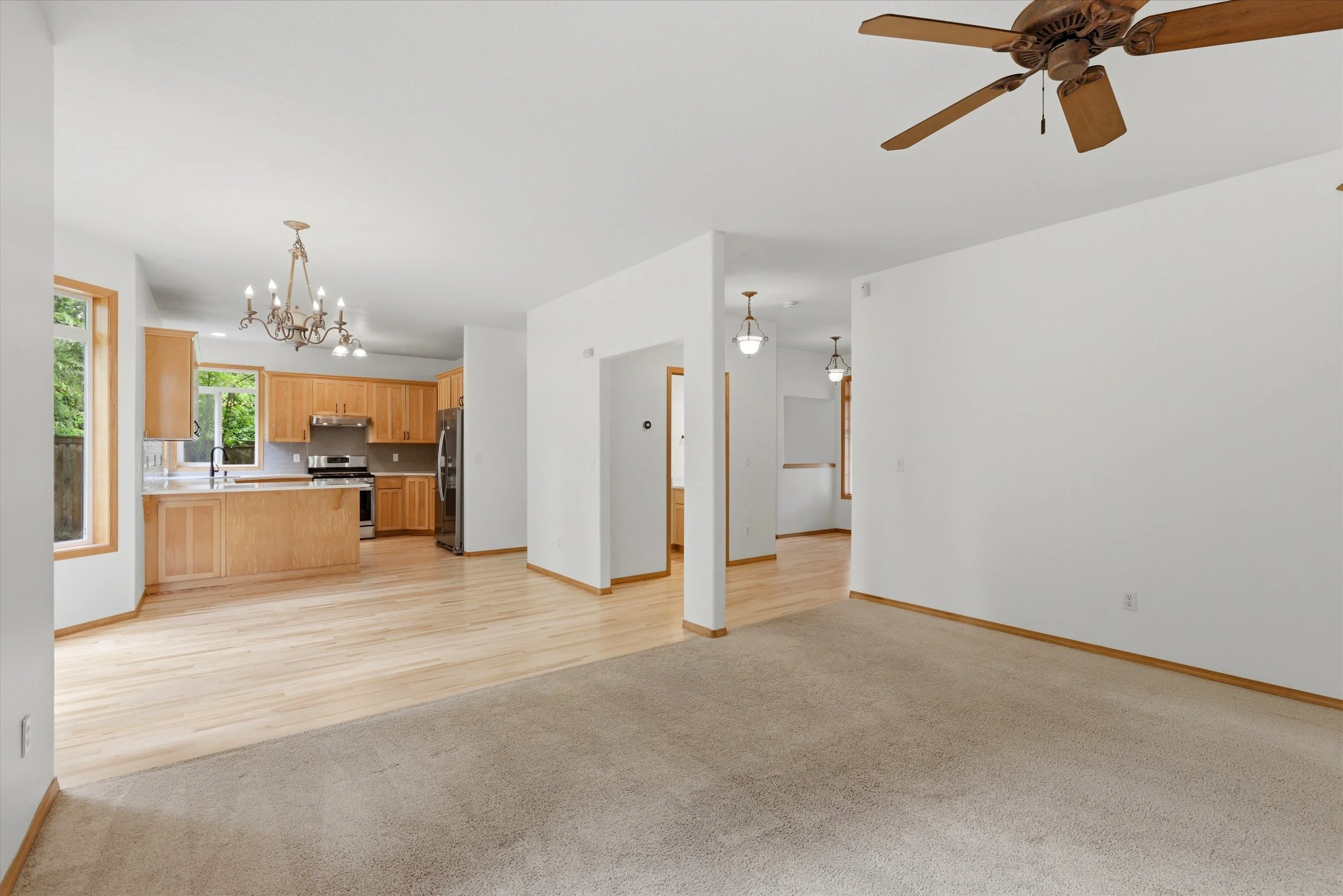 17-2985921--18211-ne-33rd-cir---chelsey-larow_017.jpg