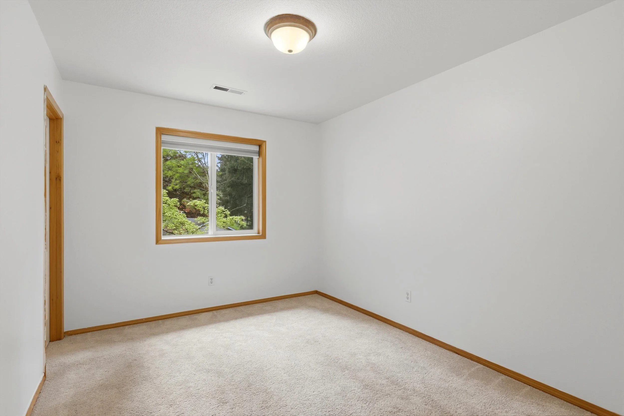 36-2985921--18211-ne-33rd-cir---chelsey-larow_036.jpg