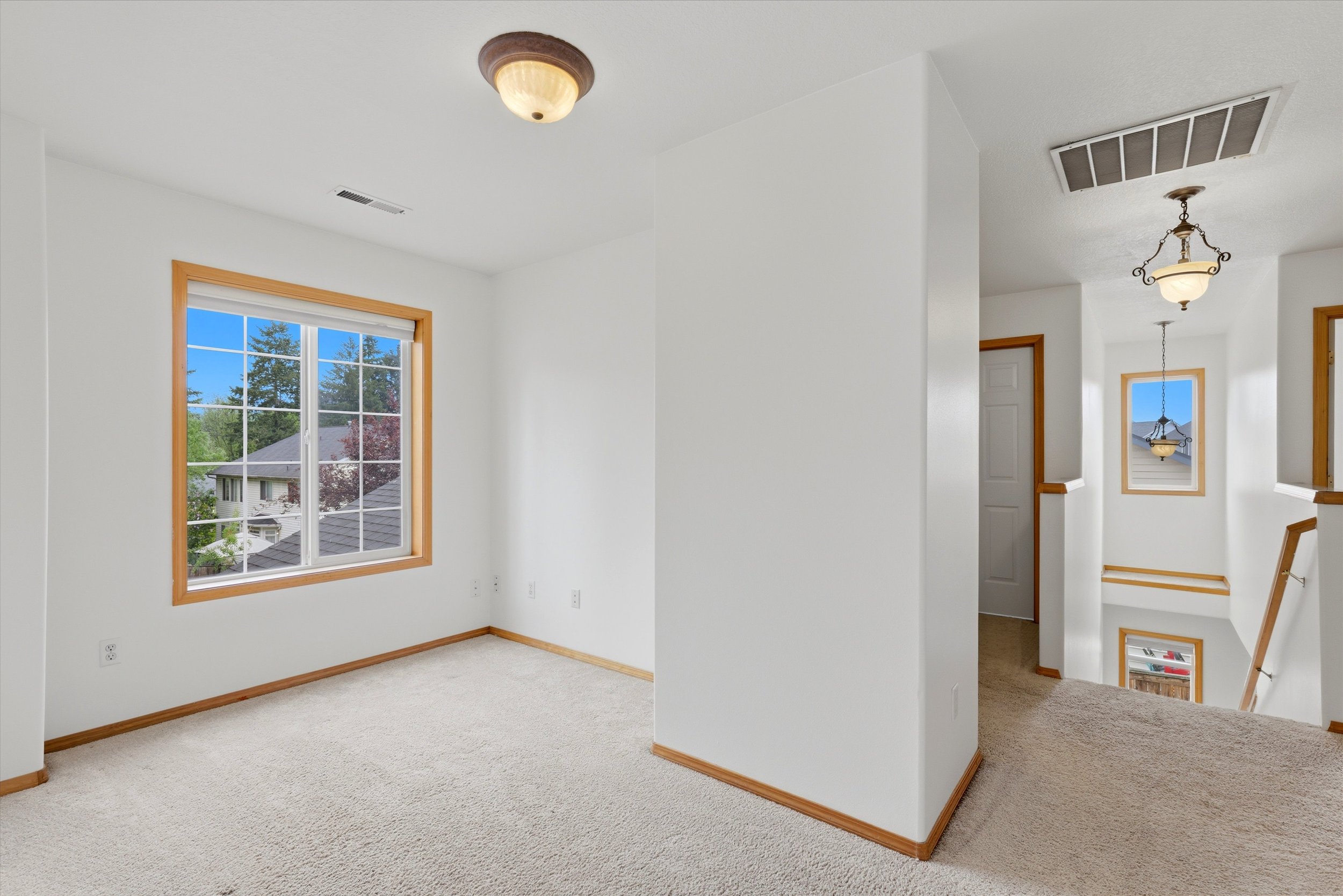 37-2985921--18211-ne-33rd-cir---chelsey-larow_037.jpg