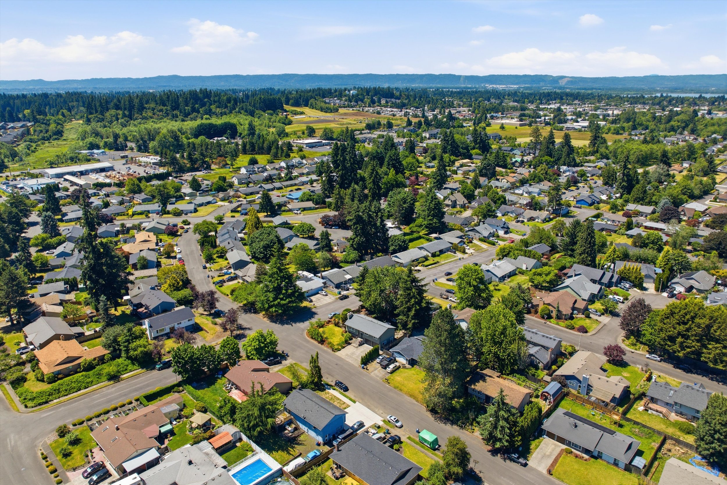 02-8404 NE 29th Ave-47.jpg