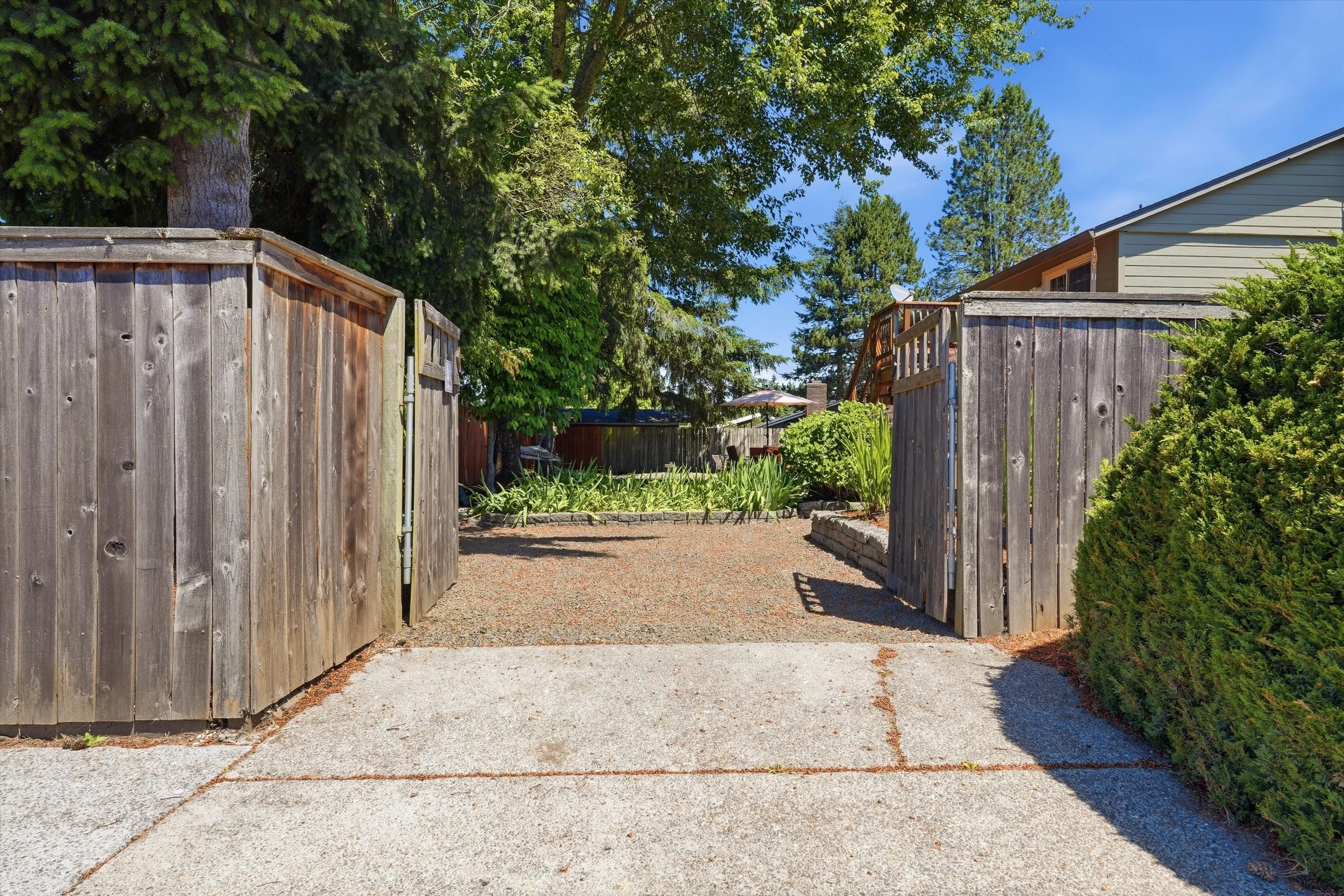 49-8404 NE 29th Ave-39.jpg