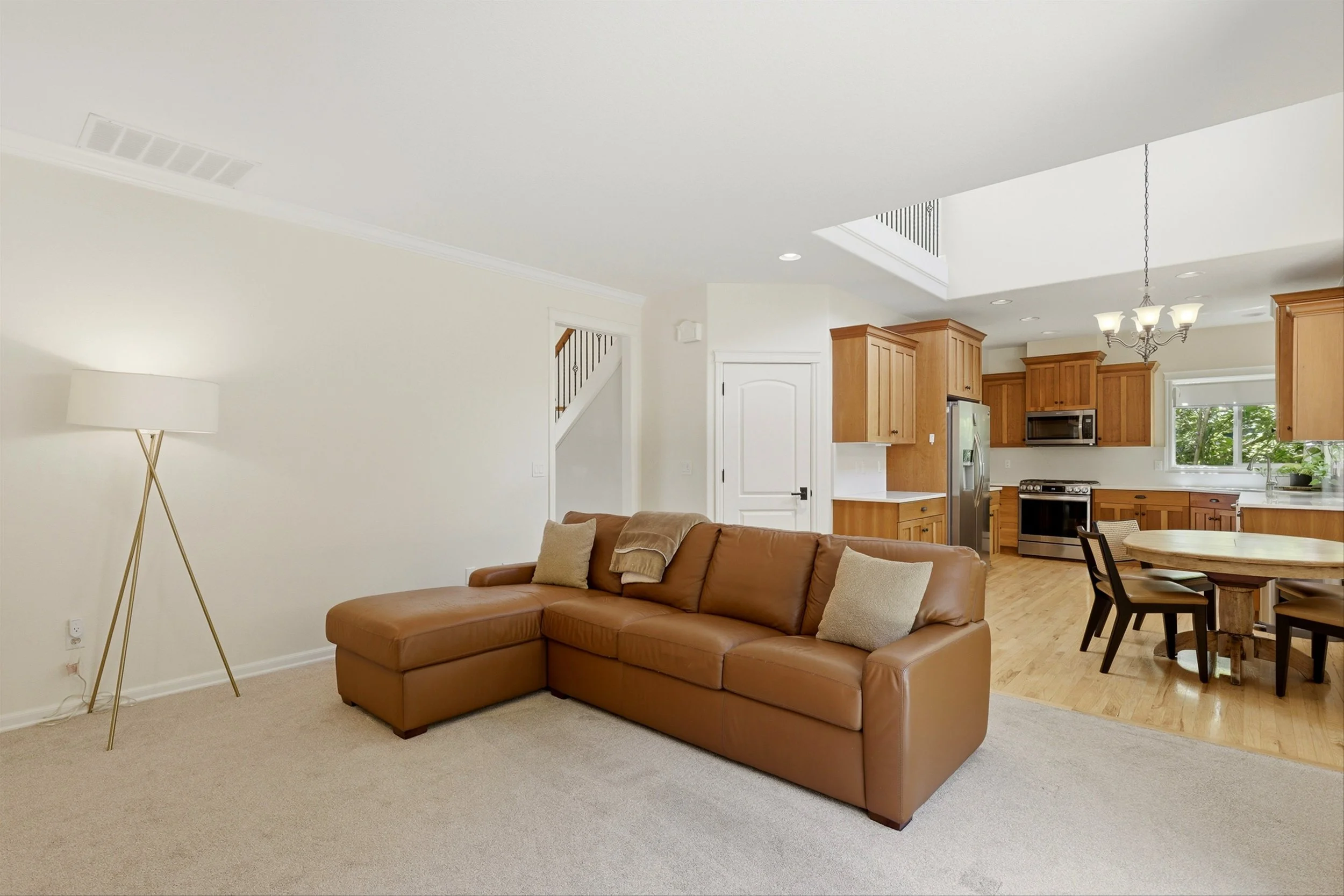 27-2237 NW Utah Ct-28.jpg