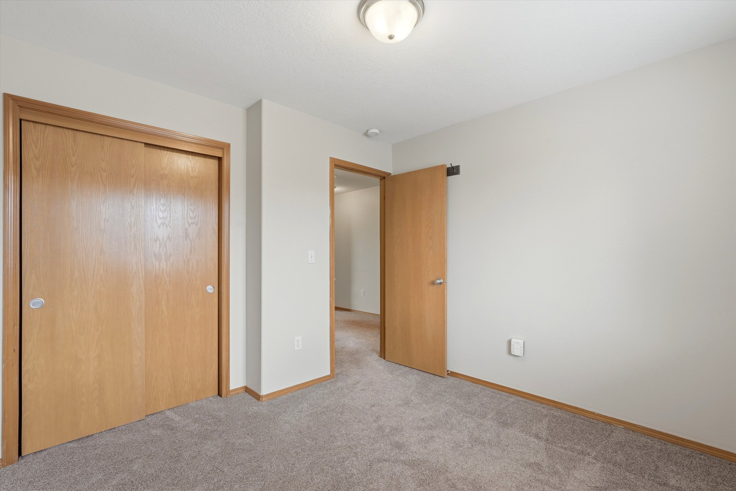38-5611 NE 50th Pl-27.jpg