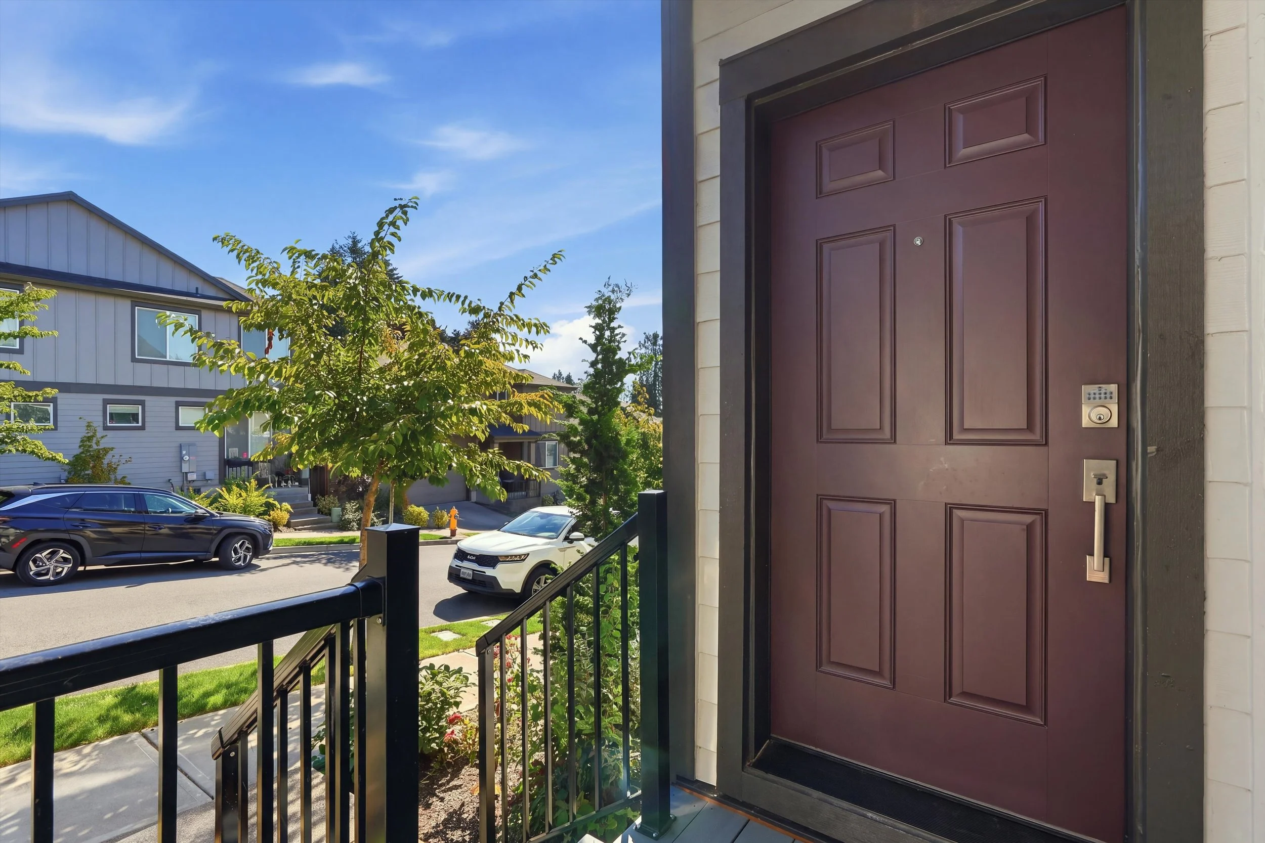 04-6908 NE 16th Ave-4.jpg