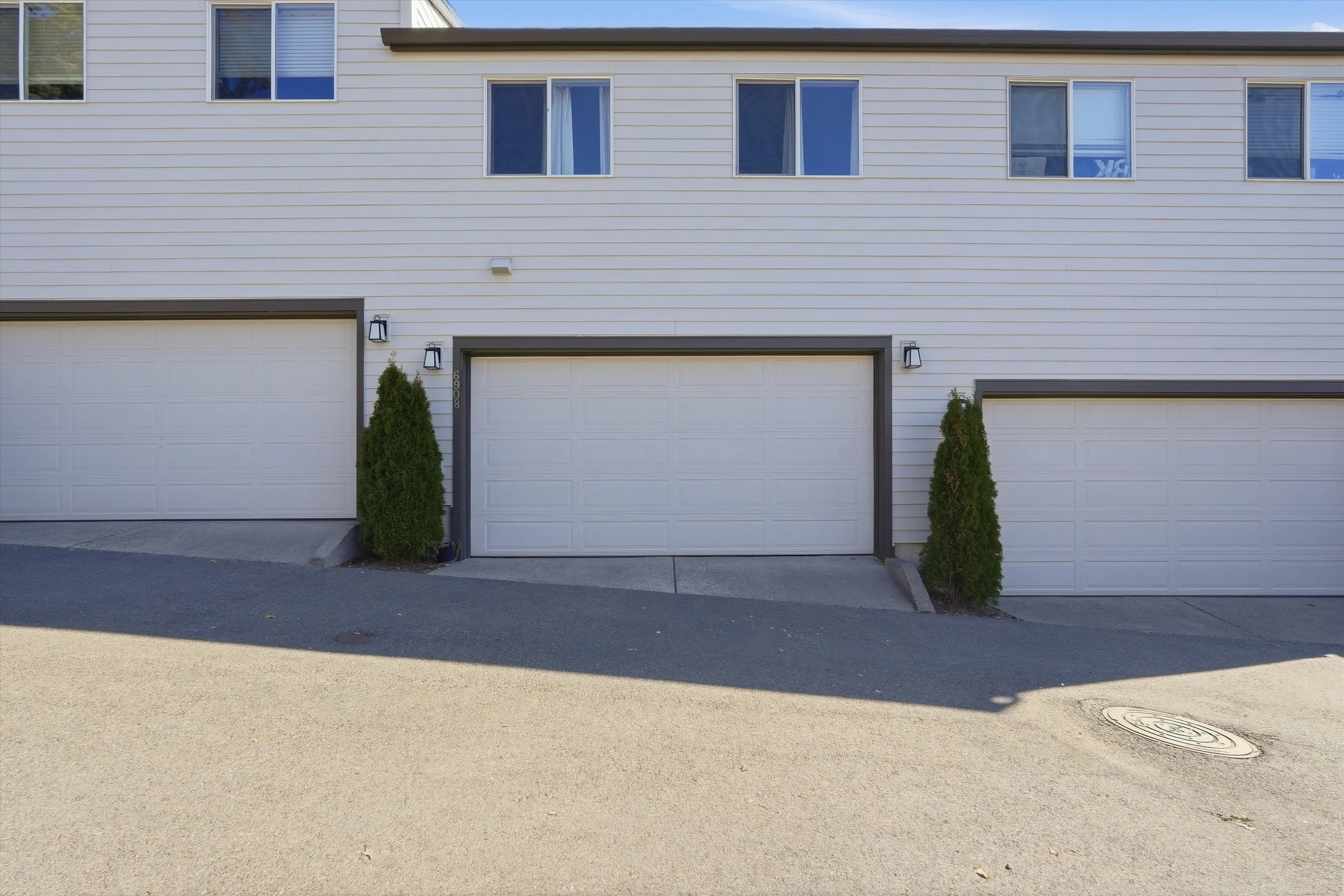25-6908 NE 16th Ave-25.jpg