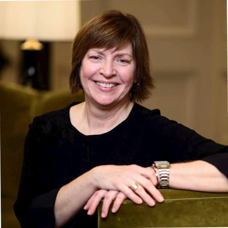 Lori Yoder headshot.jpeg