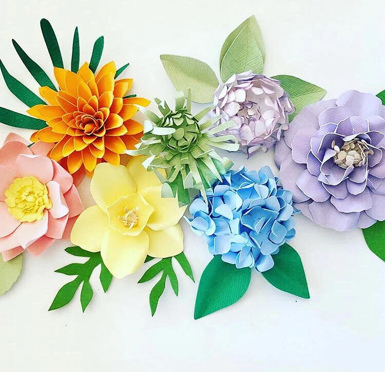 Flower Power: The Parallel Benefits of Organized Living &amp; Botanical Elements