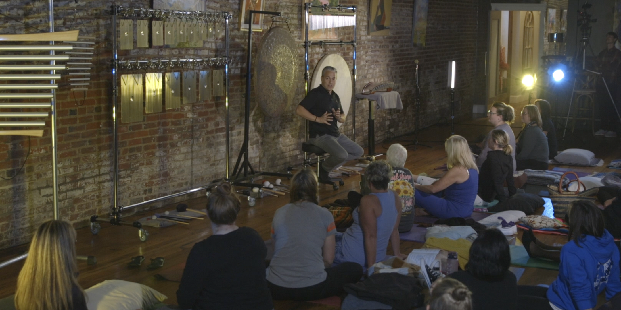 Energy Cultivation + Sound Healing (4 Golden Wheels Qigong + Sound Bath)