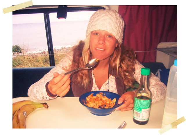 The Best Thing You've Never Tried: Microwaved Rice Cakes with Soy Sauce and Cheese