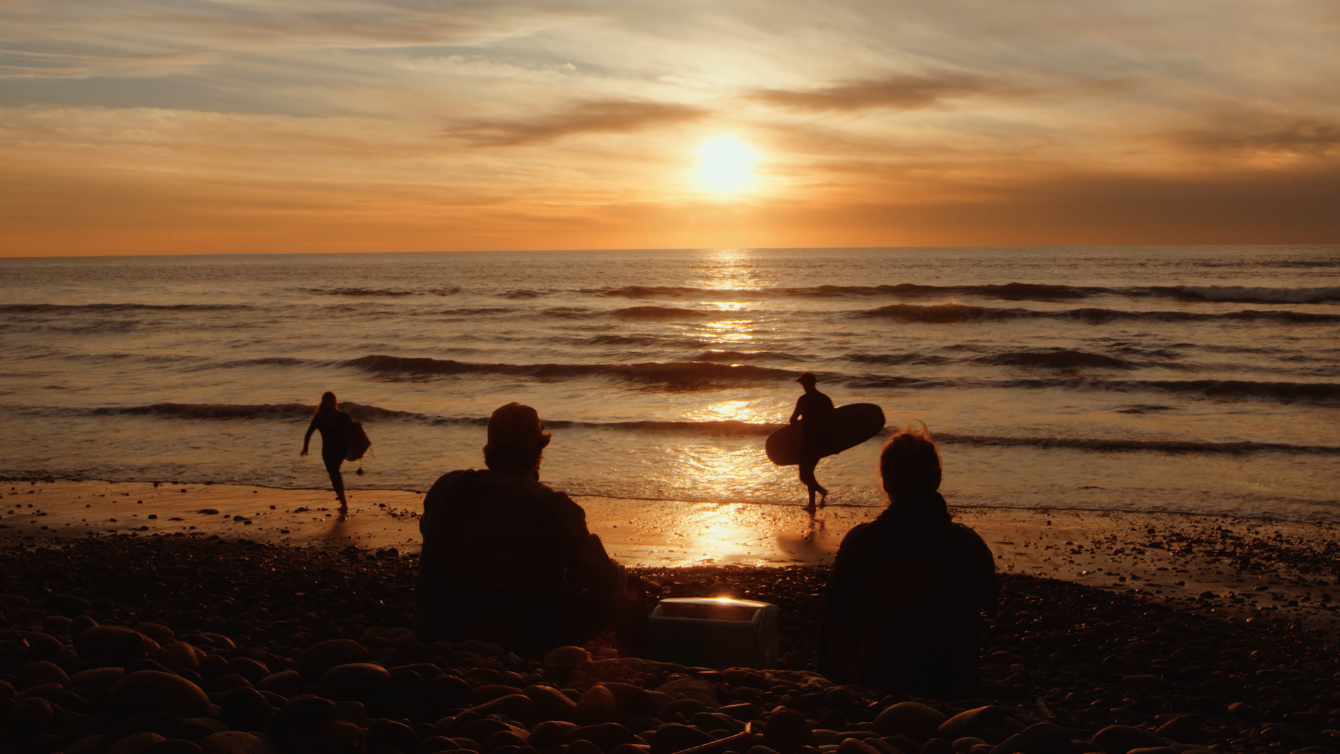 How to Make Friends with Strangers