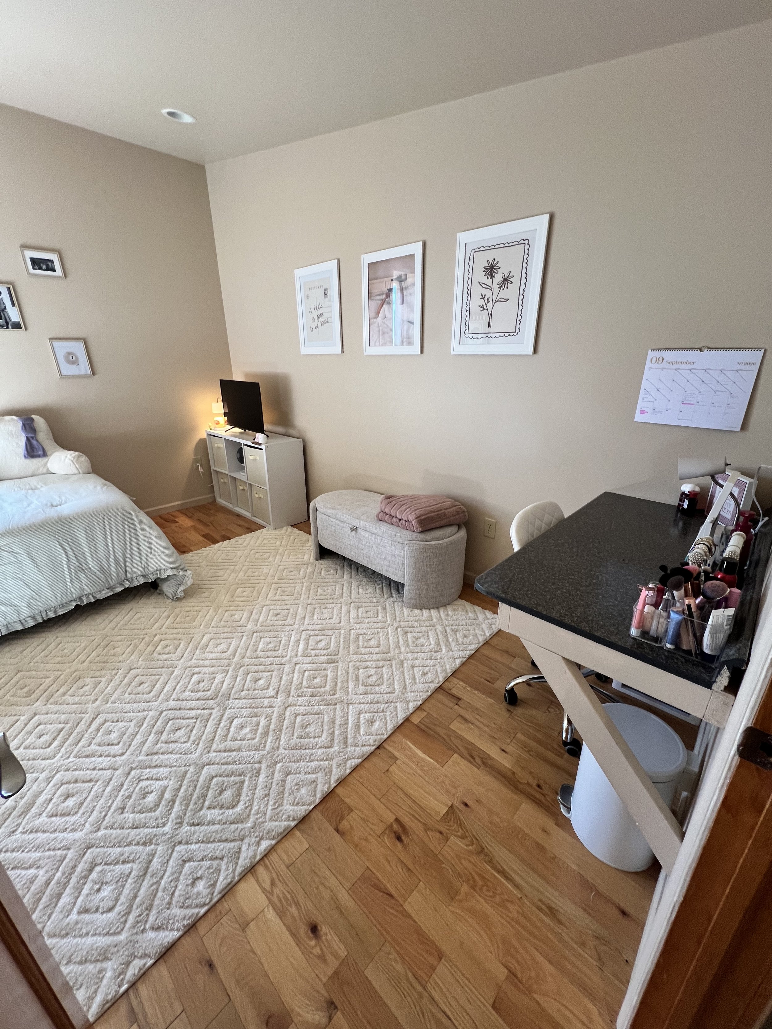 Apartment 1- 5 bedroom 2 bathroom