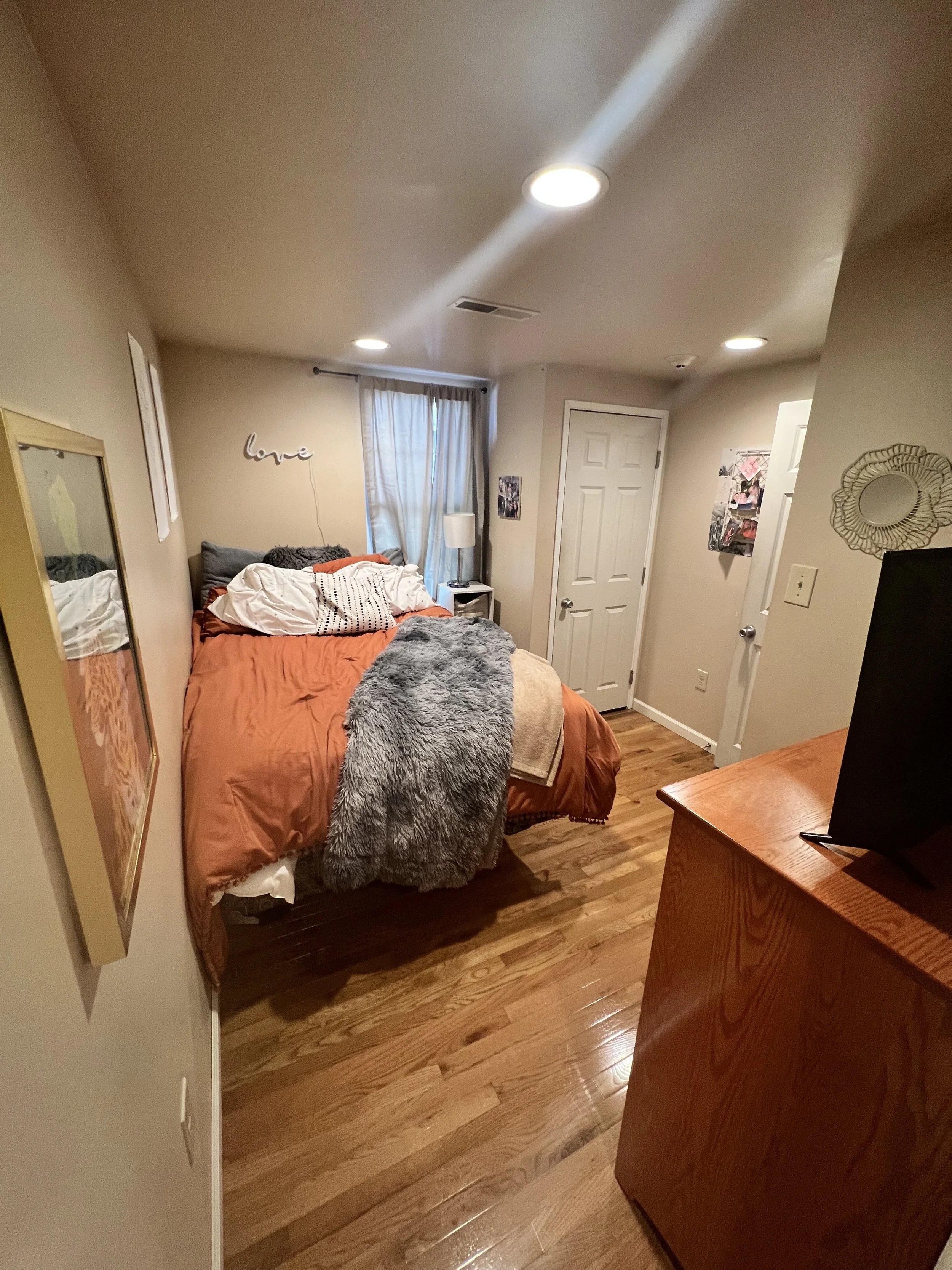 Apartment 10- 4 bedroom 4 bathroom