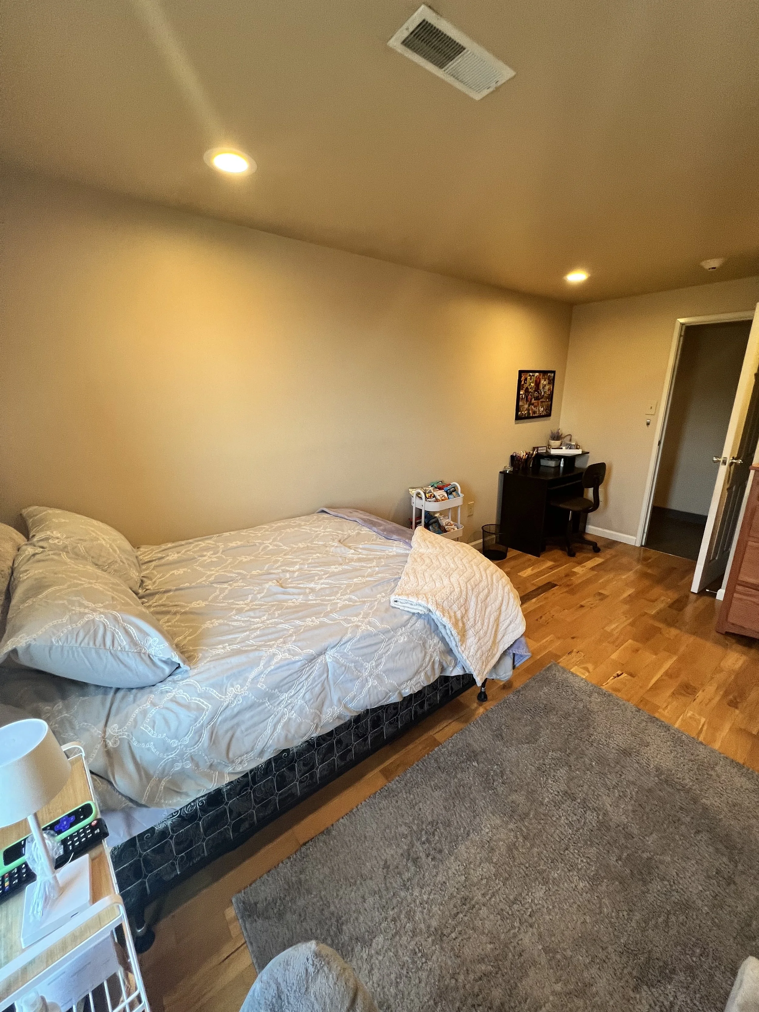 Apartment 11 4 Bedroom - 4 Bathroom
