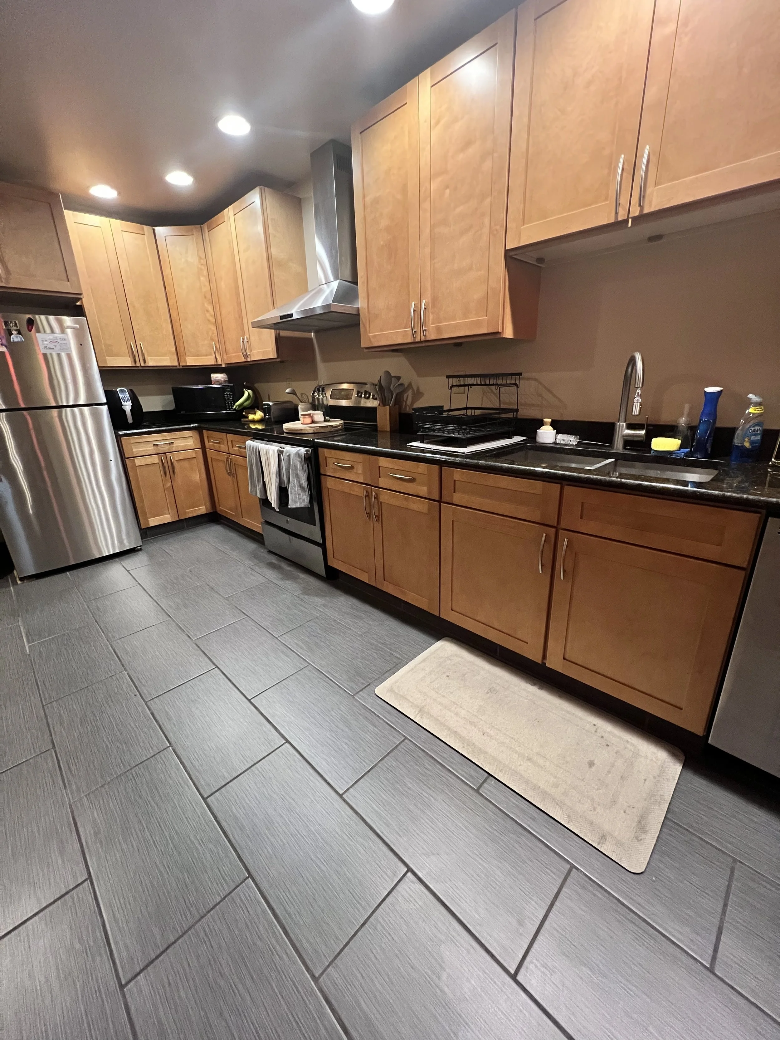 Apartment 3A - 6 bedroom 6 bathroom