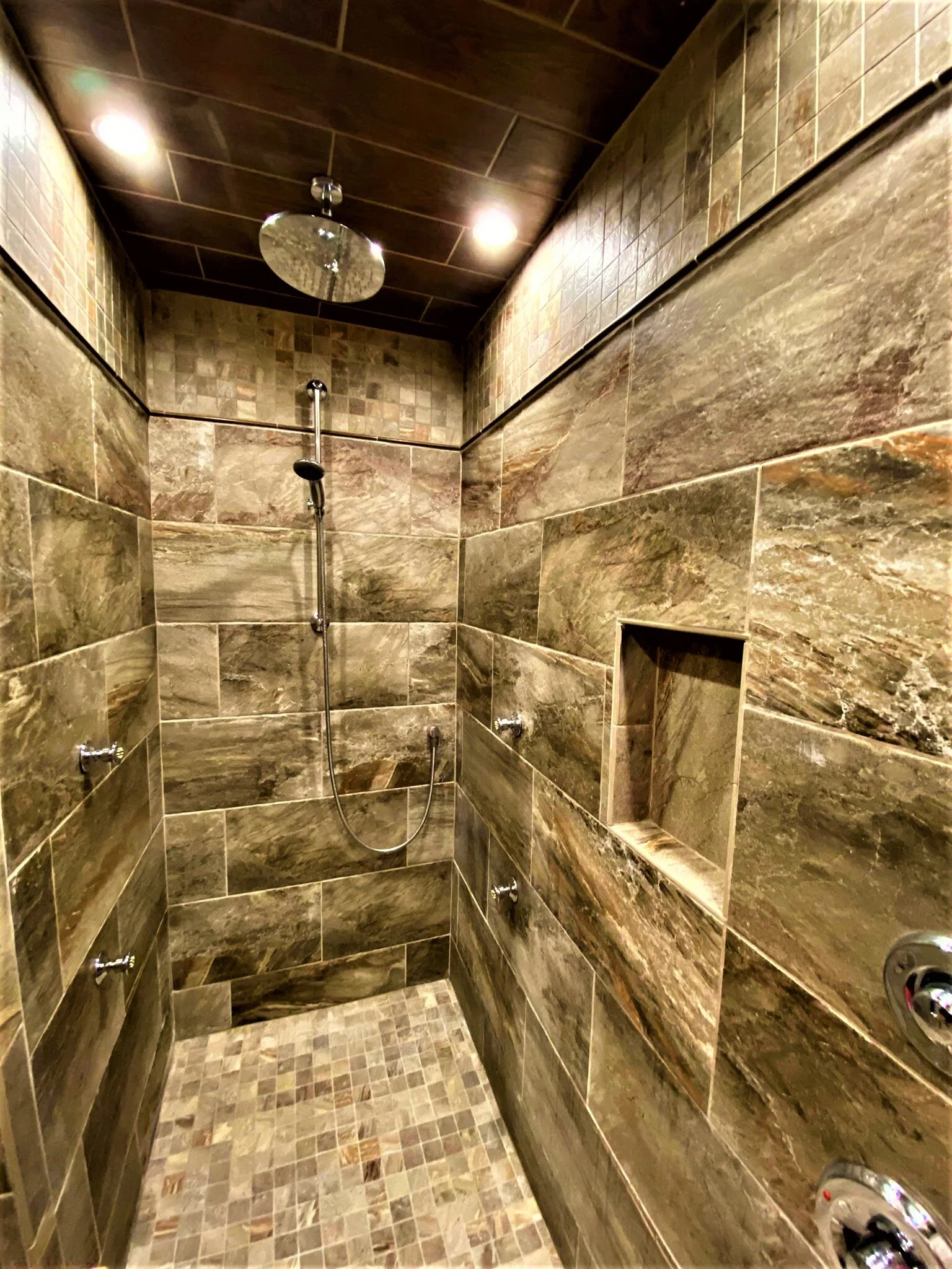 40-2shower.jpg