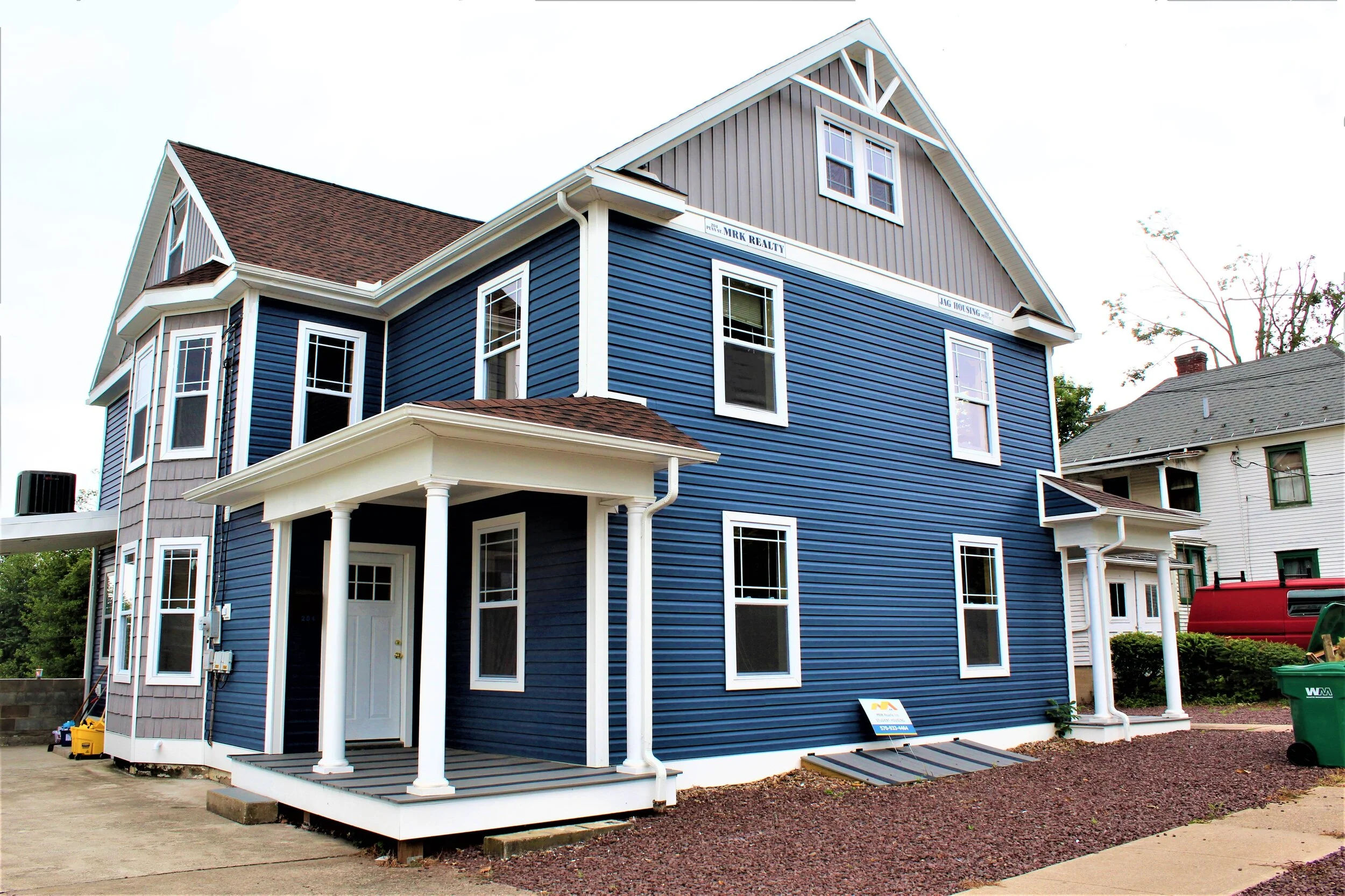 Bloomsburg University Off Campus Student Housing & Apartments JAG