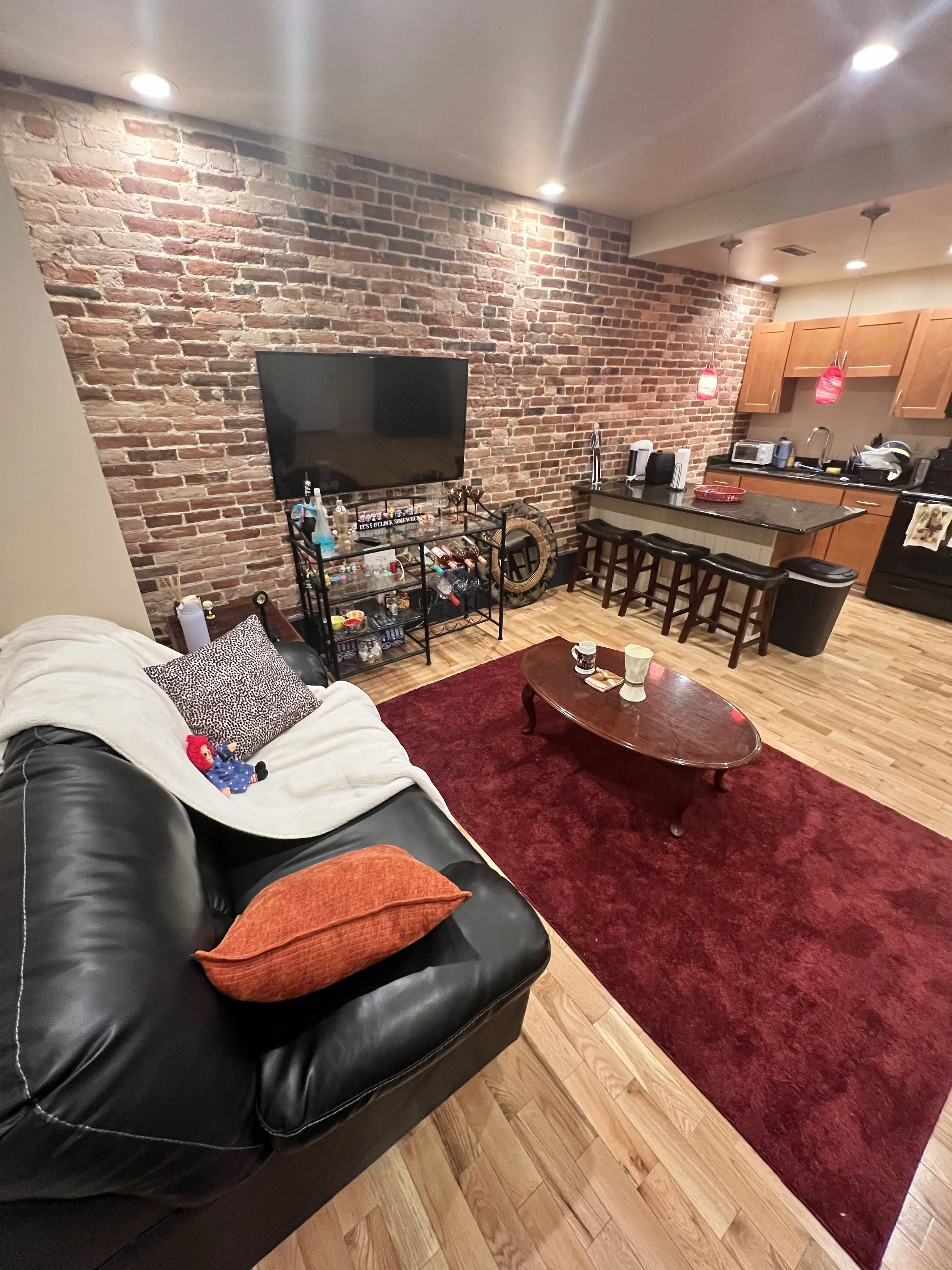 Apartment 6- 4 bedroom 4 bathroom