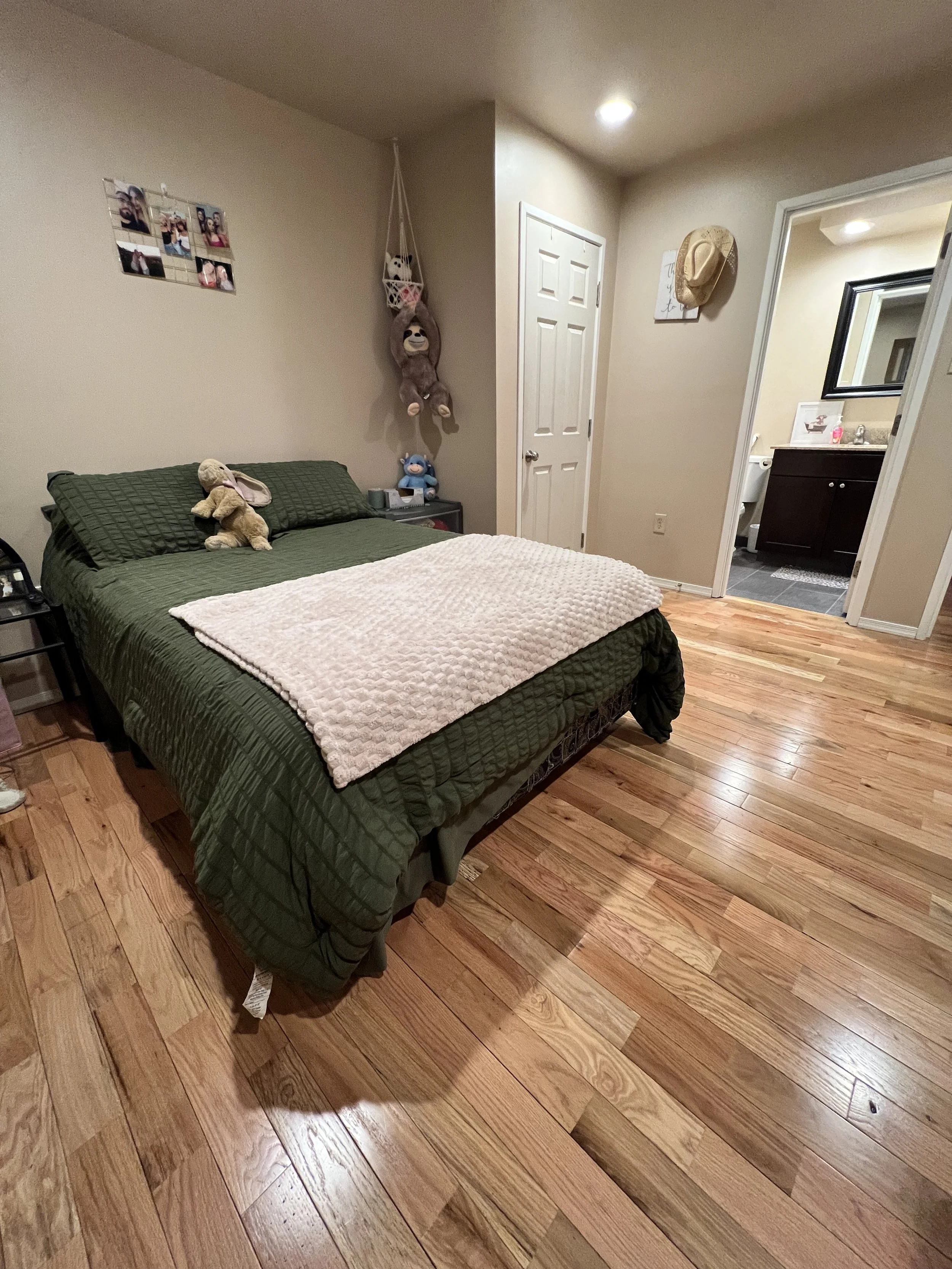 Apartment 8- 3 bedroom 3 bathroom