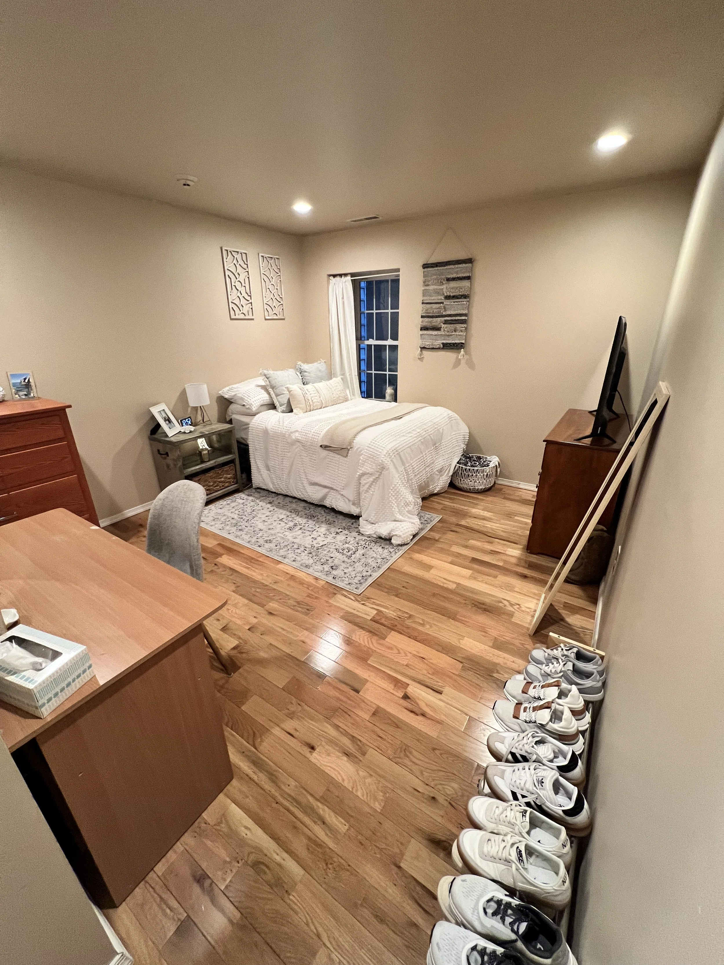 Apartment 8- 3 bedroom 3 bathroom
