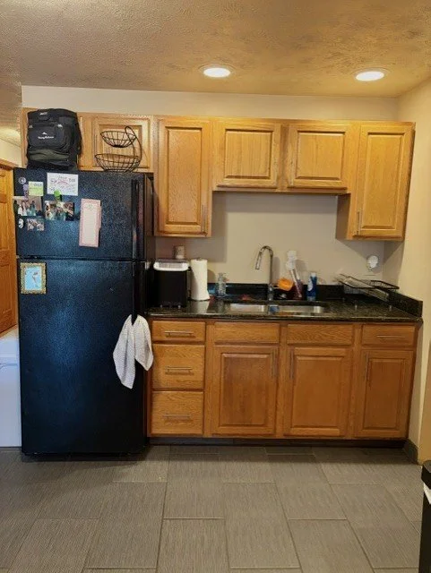 Apartment 3B - 6 bedroom 2 bathroom
