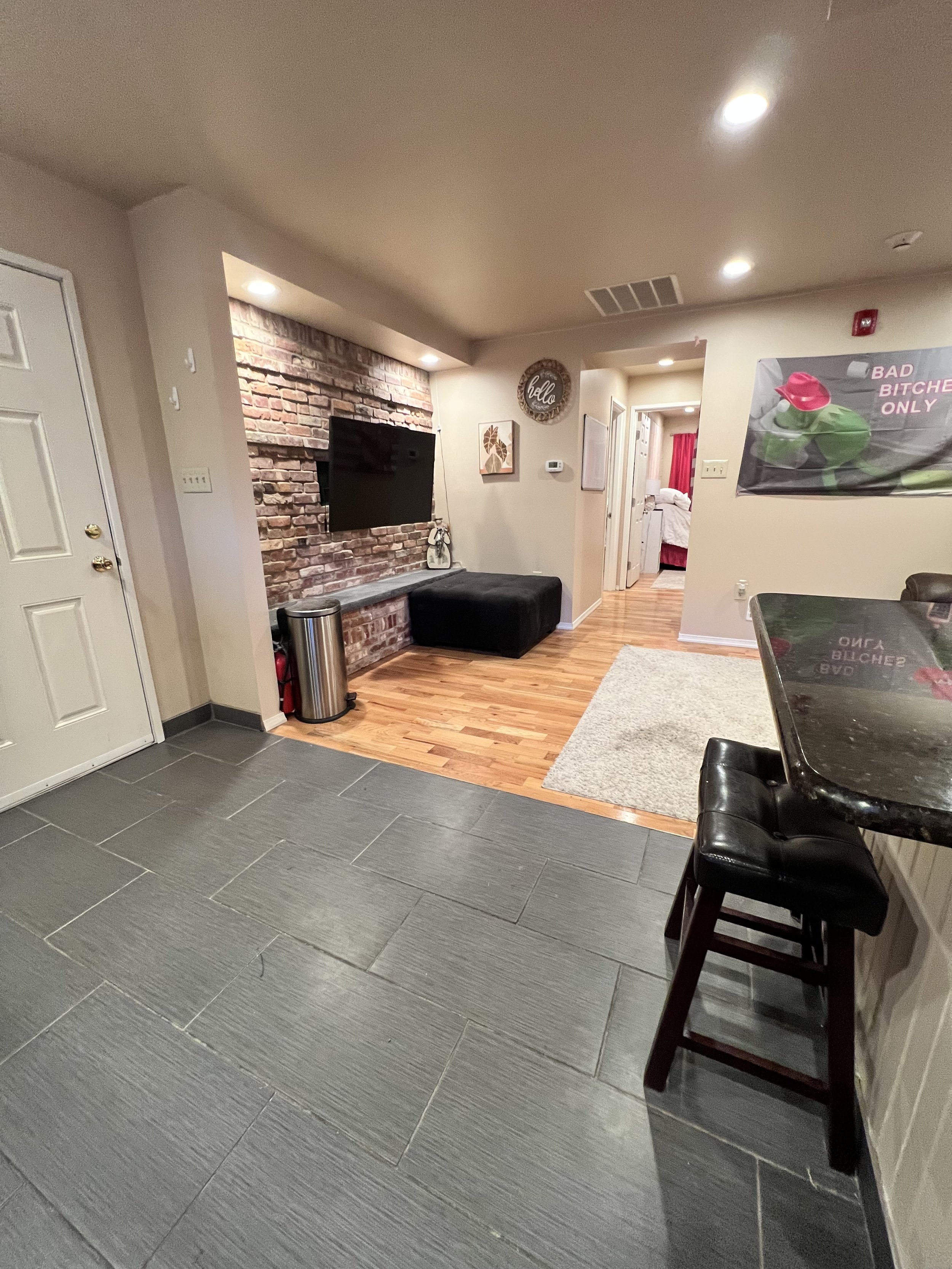 Apt 9- 2 bedroom 2 bathroom