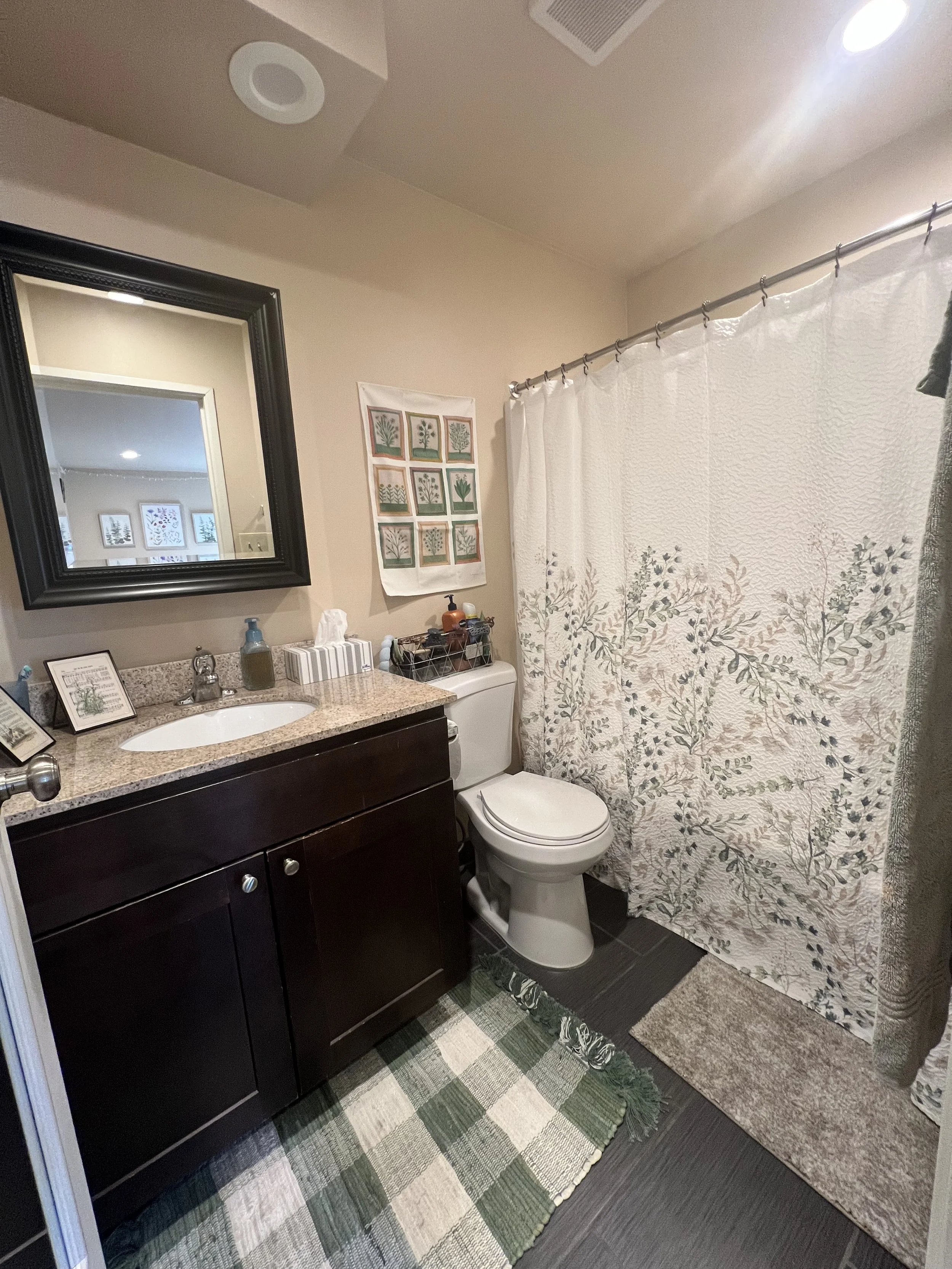 Apartment 5- 3 bedroom 3 bathroom