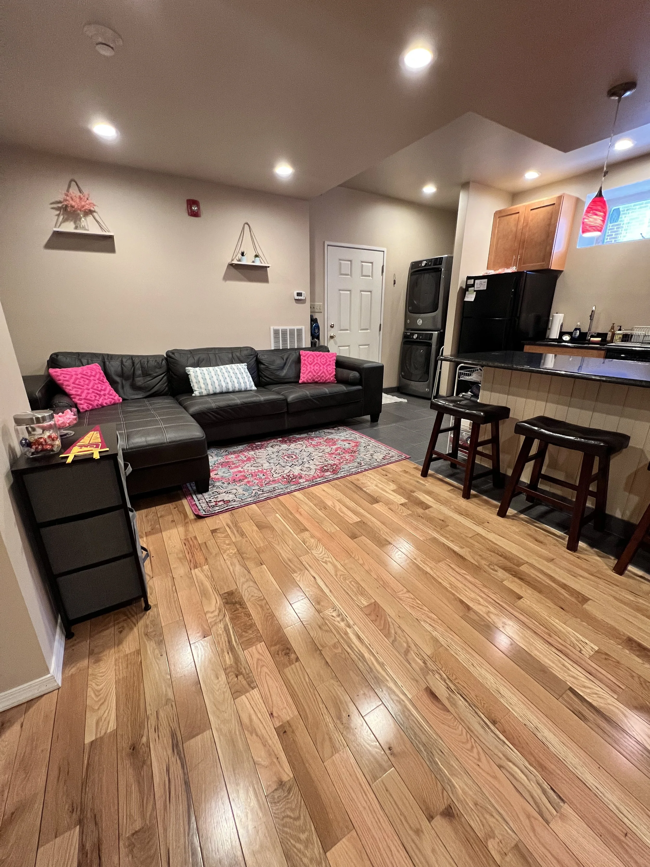 Apartment 8- 3 bedroom 3 bathroom