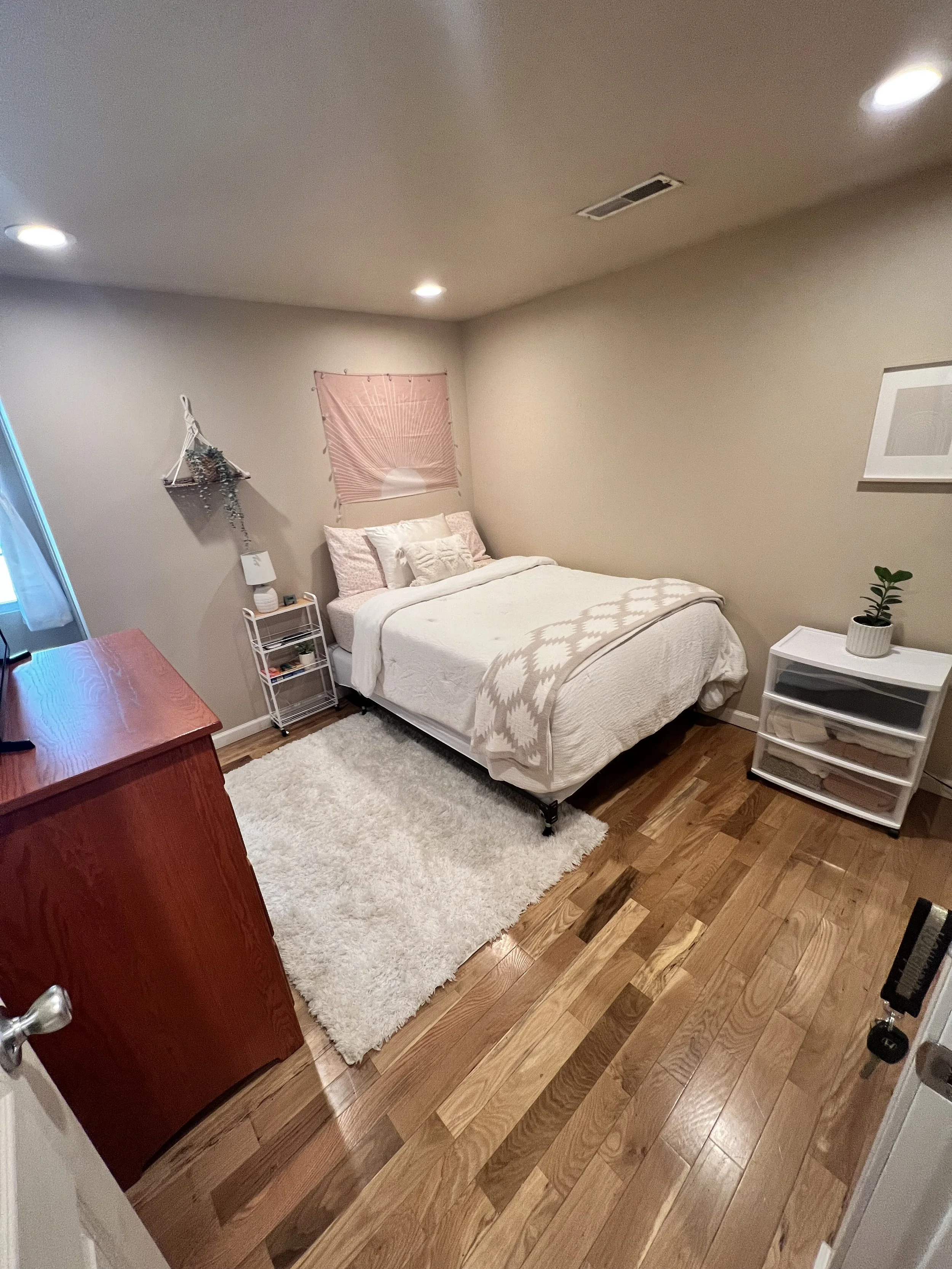 Apartment 11 4 Bedroom - 4 Bathroom